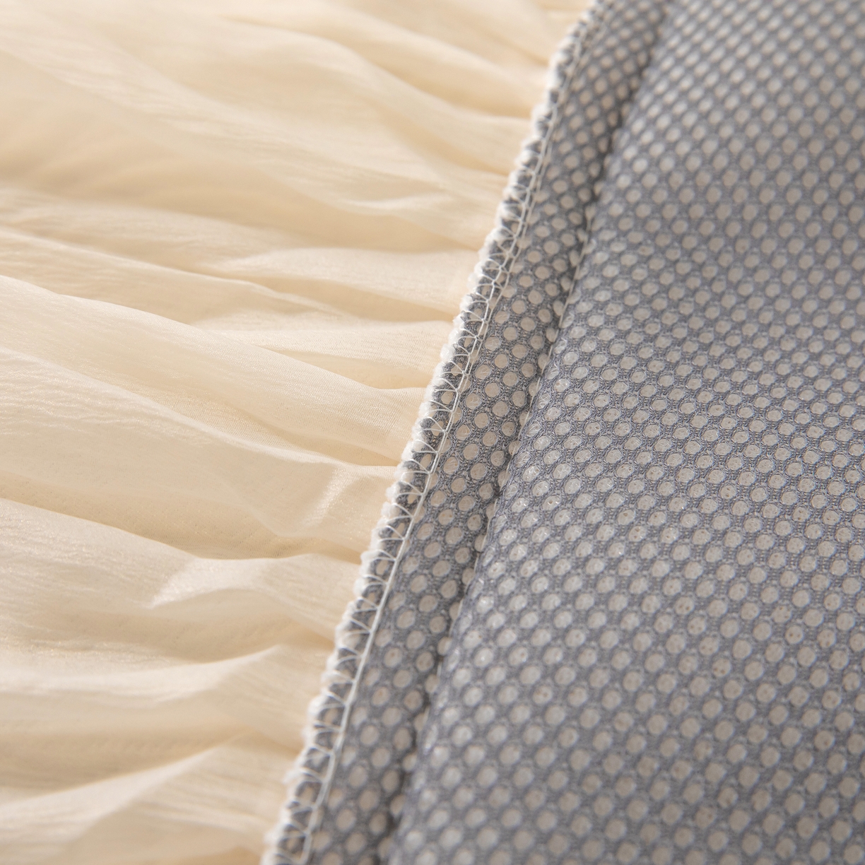 91家纺网 家纺一手货源 找家纺 （总）木兰花 2026新款凉豆豆款PE高分子复合凉感席床盖款凉席三件套-控价228