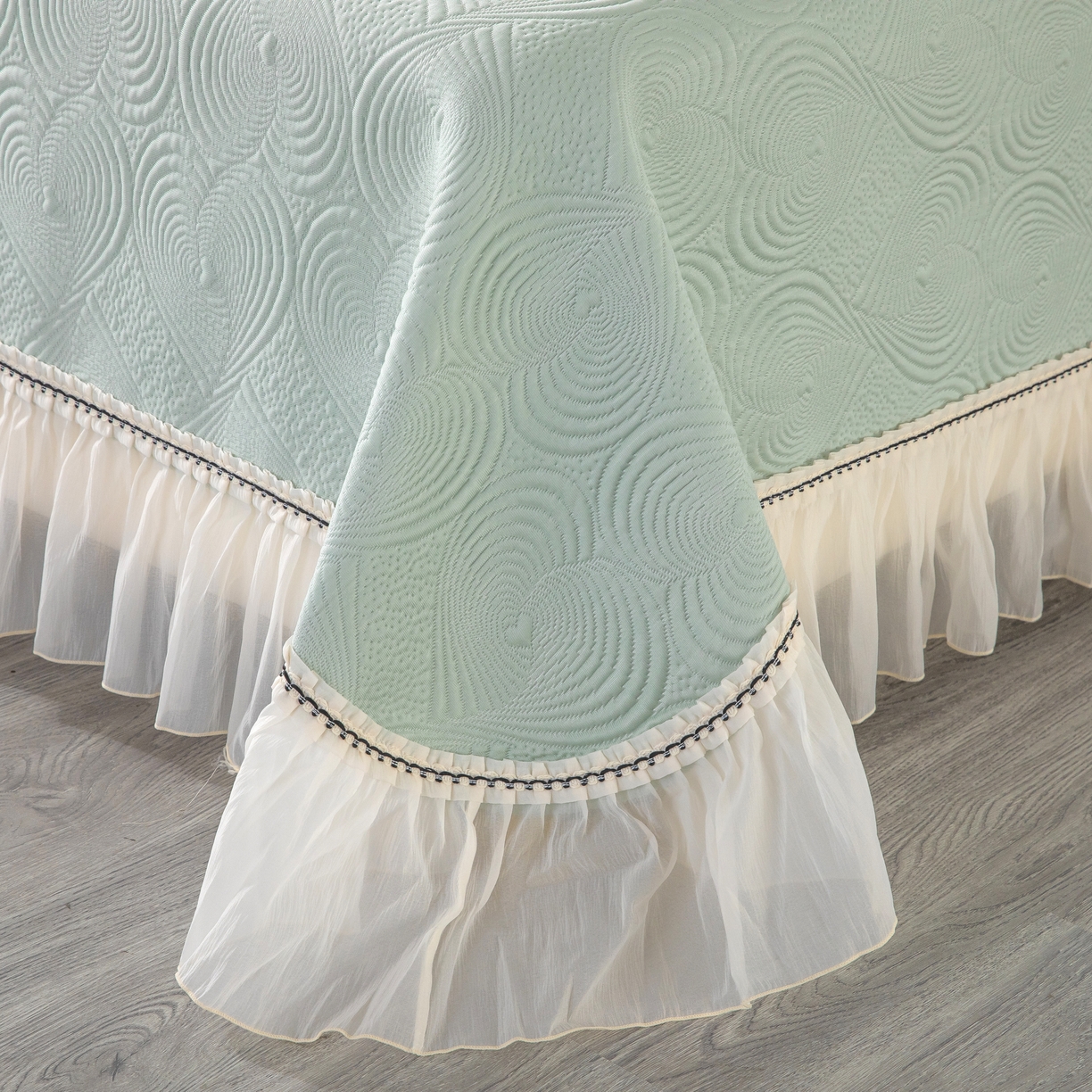 91家纺网 家纺一手货源 找家纺 木兰花 2026新款凉豆豆款PE高分子复合凉感席床盖款凉席三件套-控价228 天鹅之恋-豆蔻绿