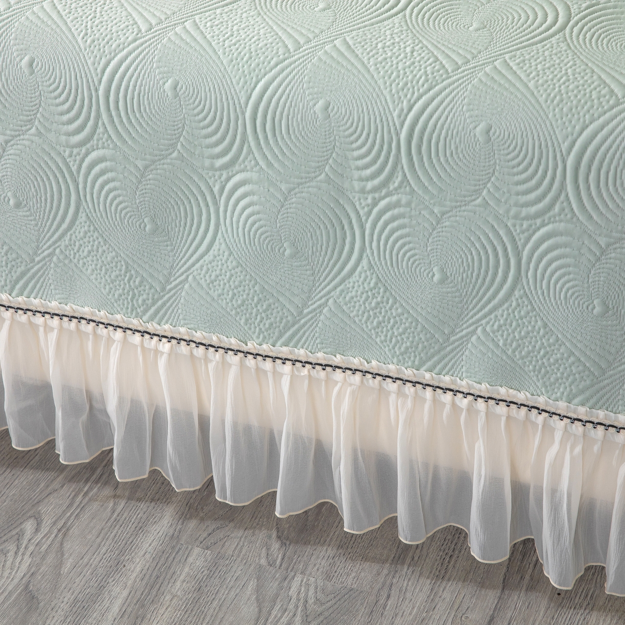 91家纺网 家纺一手货源 找家纺 木兰花 2026新款凉豆豆款PE高分子复合凉感席床盖款凉席三件套-控价228 天鹅之恋-豆蔻绿