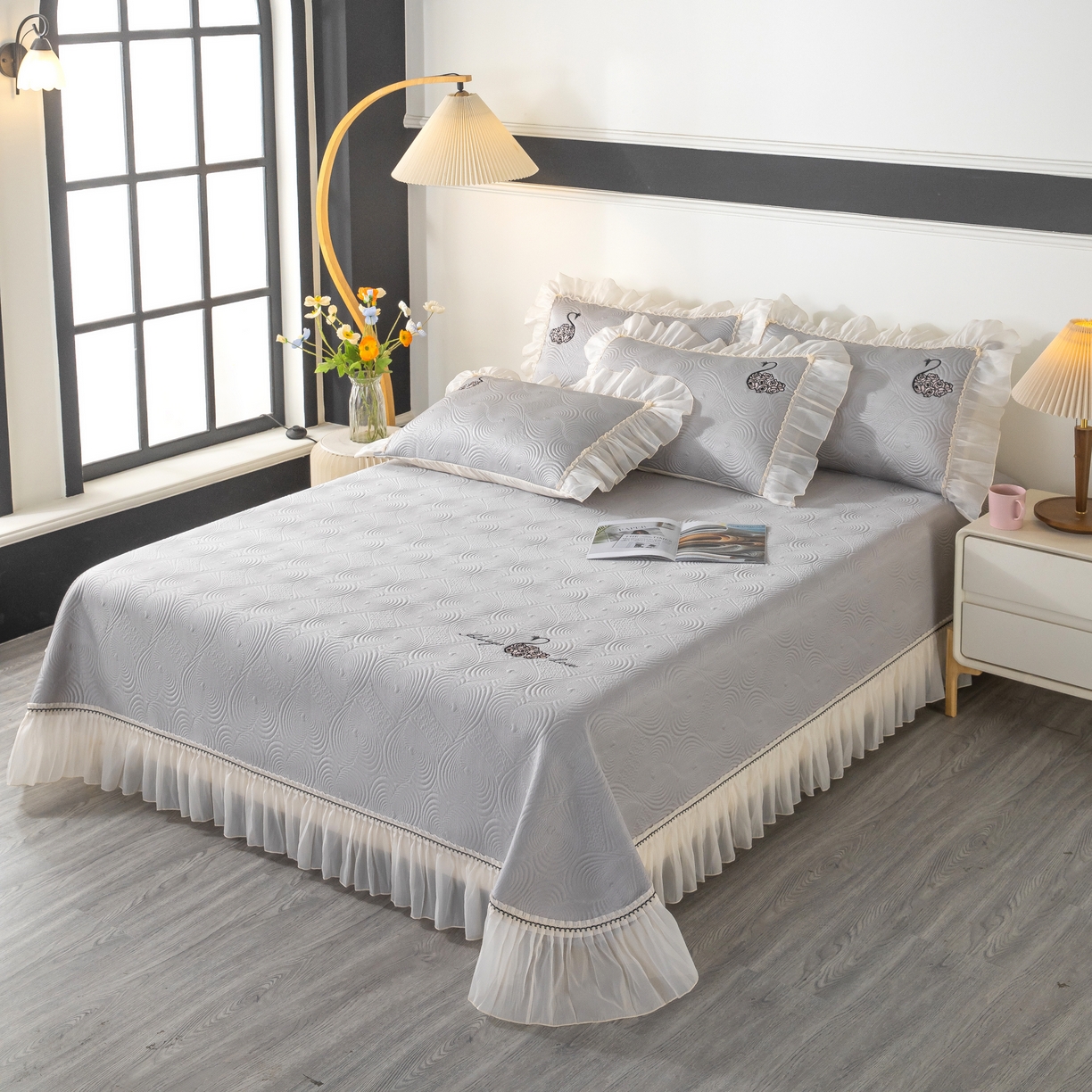 91家纺网 家纺一手货源 找家纺 木兰花 2026新款凉豆豆款PE高分子复合凉感席床盖款凉席三件套-控价228 天鹅之恋-雾灰