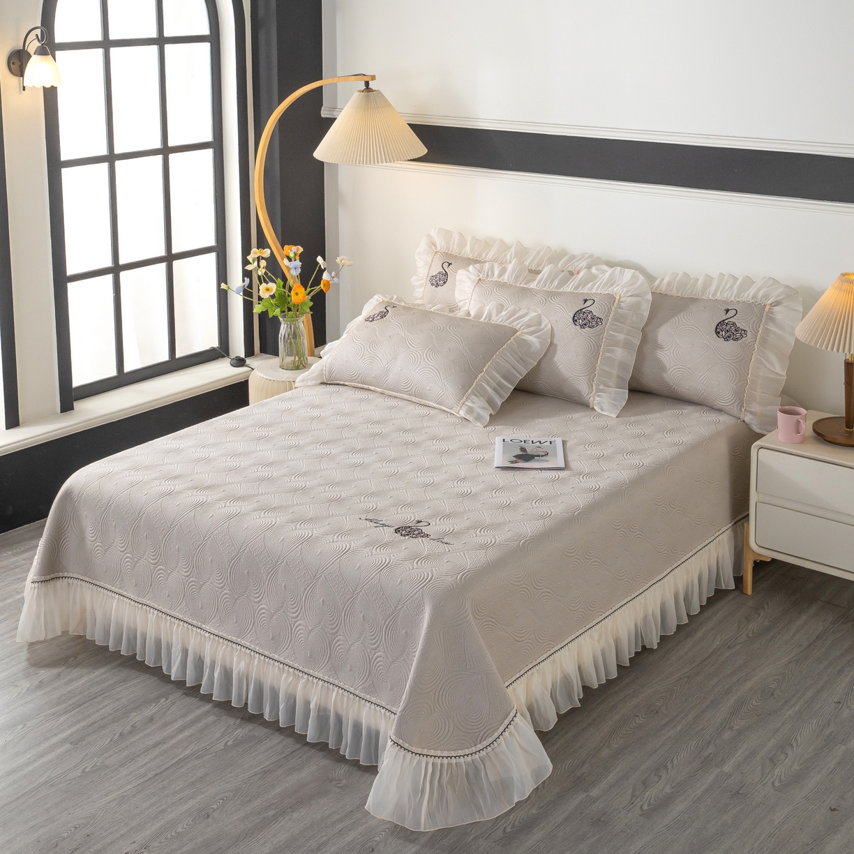 91家纺网 家纺一手货源 找家纺 木兰花 2026新款凉豆豆款PE高分子复合凉感席床盖款凉席三件套-控价228 天鹅之恋-云灰