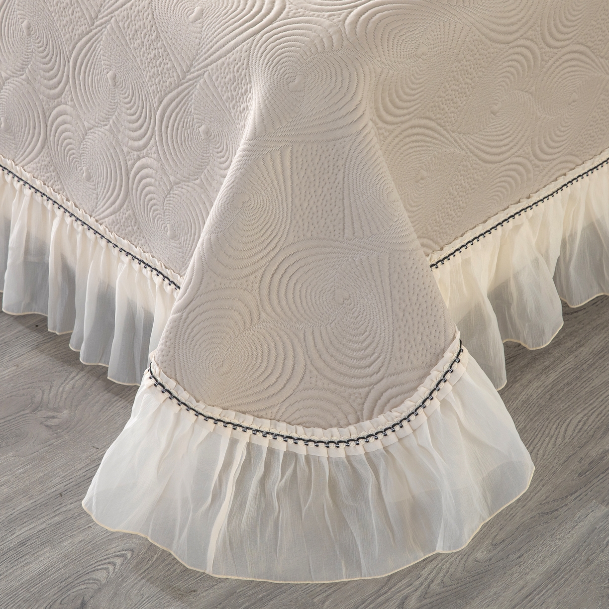 91家纺网 家纺一手货源 找家纺 木兰花 2026新款凉豆豆款PE高分子复合凉感席床盖款凉席三件套-控价228 天鹅之恋-云灰