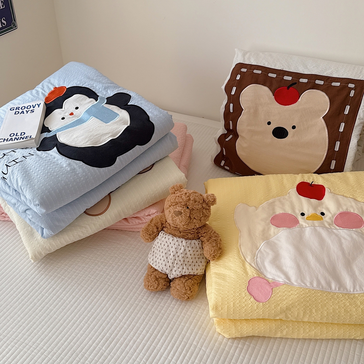 91家纺网 家纺一手货源 找家纺 （总）顾里家纺 2026新款复古甜心泡芙纱贴布绣夏被夏凉被空调被