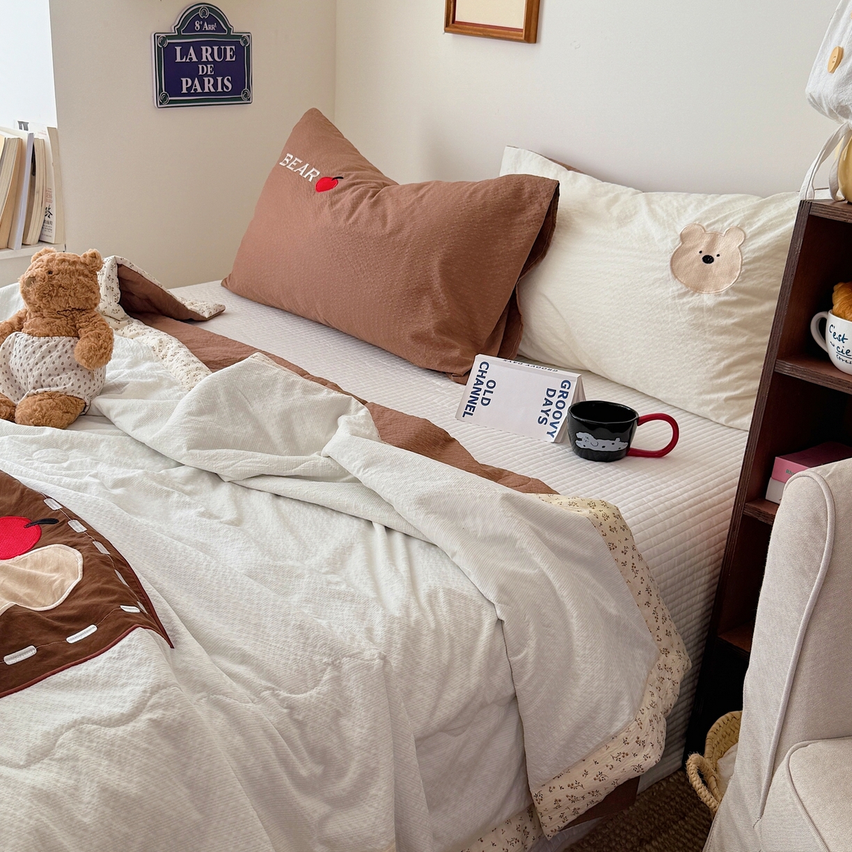 91家纺网 家纺一手货源 找家纺 顾里家纺 2026新款复古甜心泡芙纱贴布绣夏被夏凉被空调被 标签熊