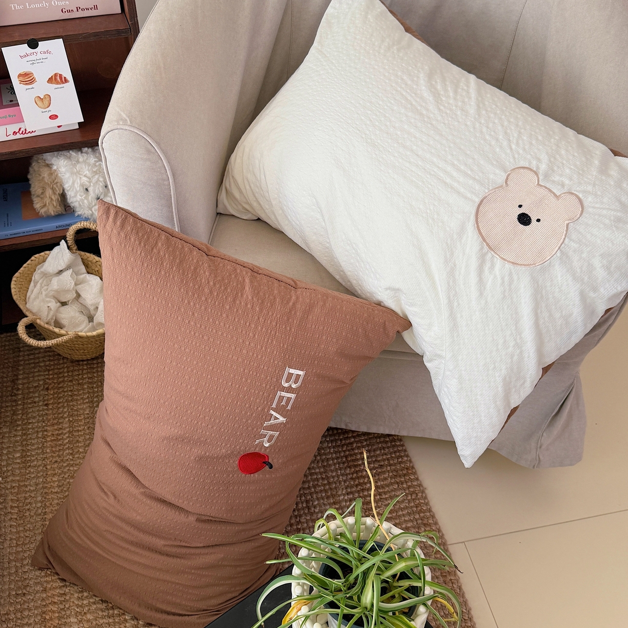 91家纺网 家纺一手货源 找家纺 顾里家纺 2026新款复古甜心泡芙纱贴布绣夏被夏凉被空调被 标签熊