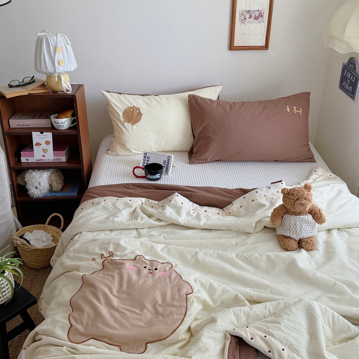 91家纺网 家纺一手货源 找家纺 顾里家纺 2026新款复古甜心泡芙纱贴布绣夏被夏凉被空调被 啵啵熊