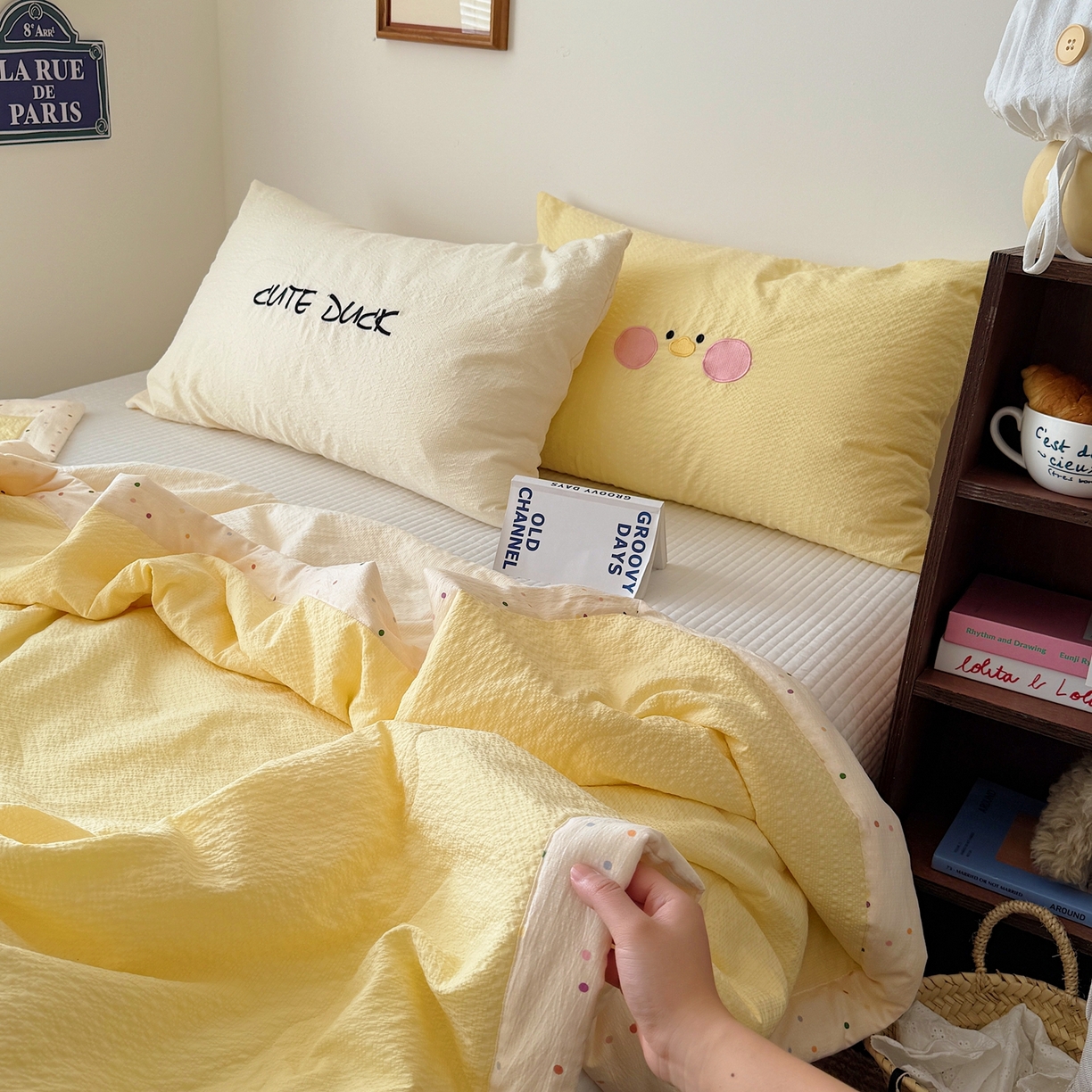 91家纺网 家纺一手货源 找家纺 顾里家纺 2026新款复古甜心泡芙纱贴布绣夏被夏凉被空调被 布丁鸡