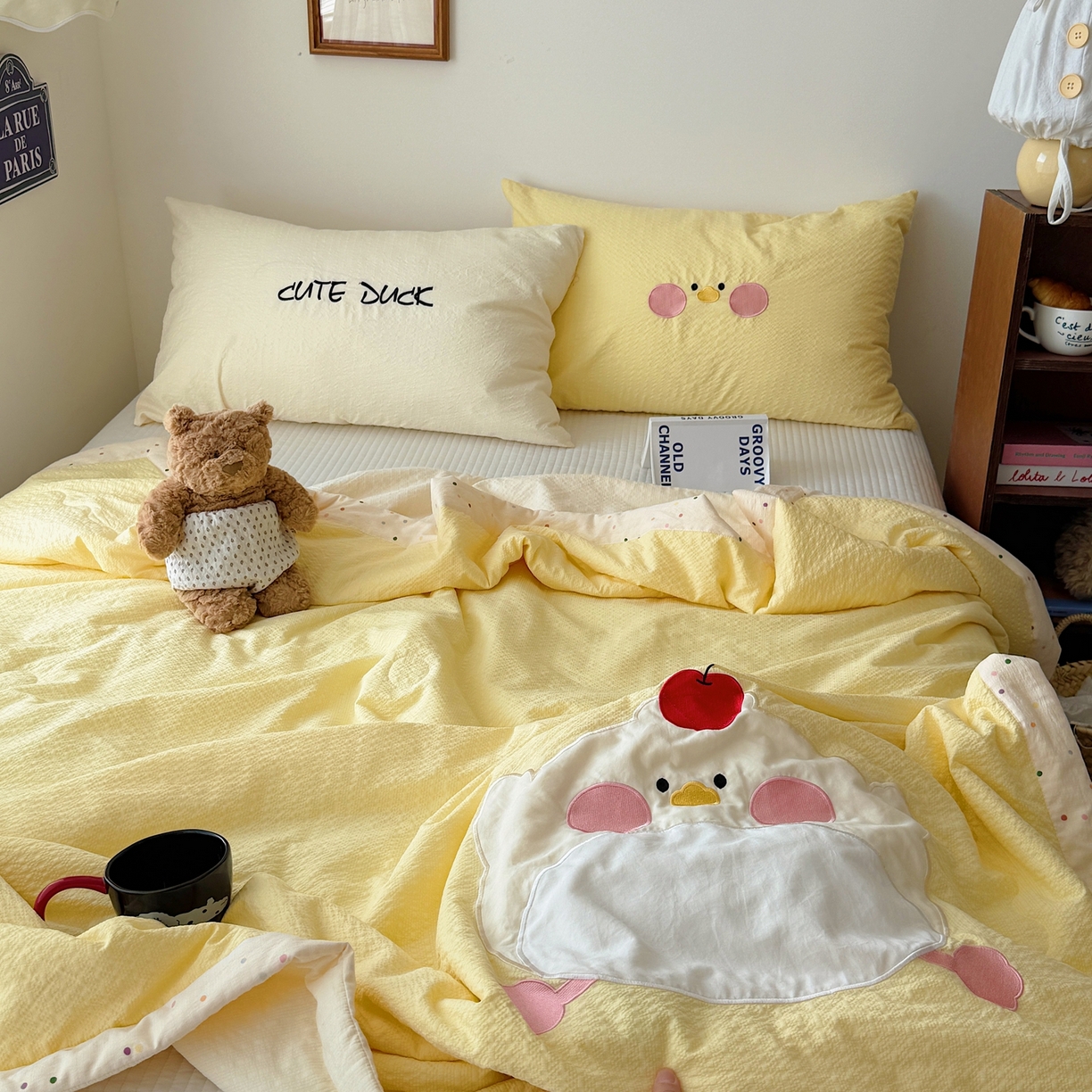 91家纺网 家纺一手货源 找家纺 顾里家纺 2026新款复古甜心泡芙纱贴布绣夏被夏凉被空调被 布丁鸡