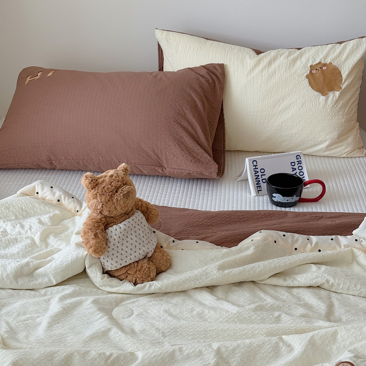 91家纺网 家纺一手货源 找家纺 顾里家纺 2026新款复古甜心泡芙纱贴布绣夏被夏凉被空调被 啵啵熊