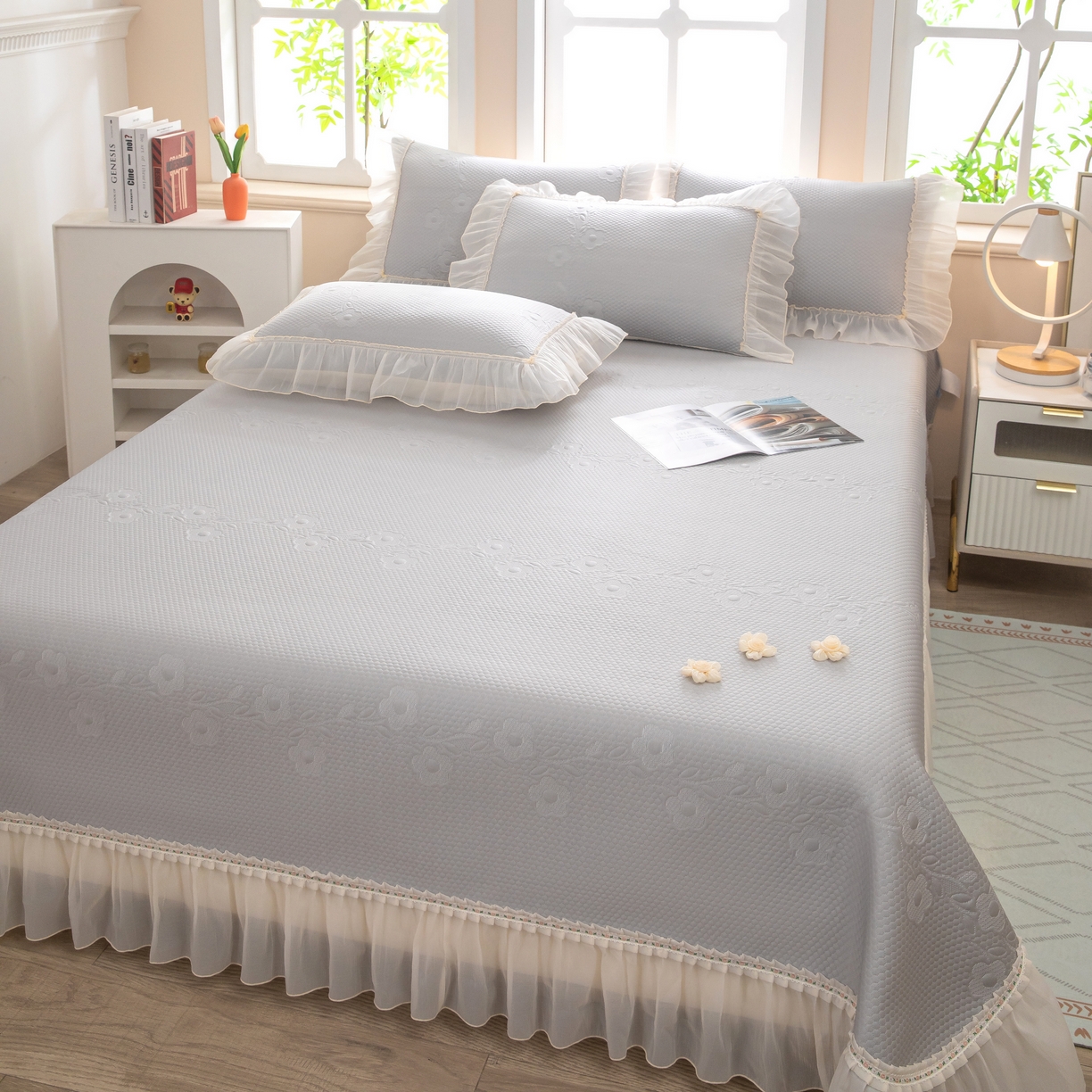 91家纺网 家纺一手货源 找家纺 木兰花 2026新款凉豆豆款PE高分子复合凉感席床盖款凉席三件套-朝花夕拾（可配同色系夏被）控价218 朝花夕拾-灰色