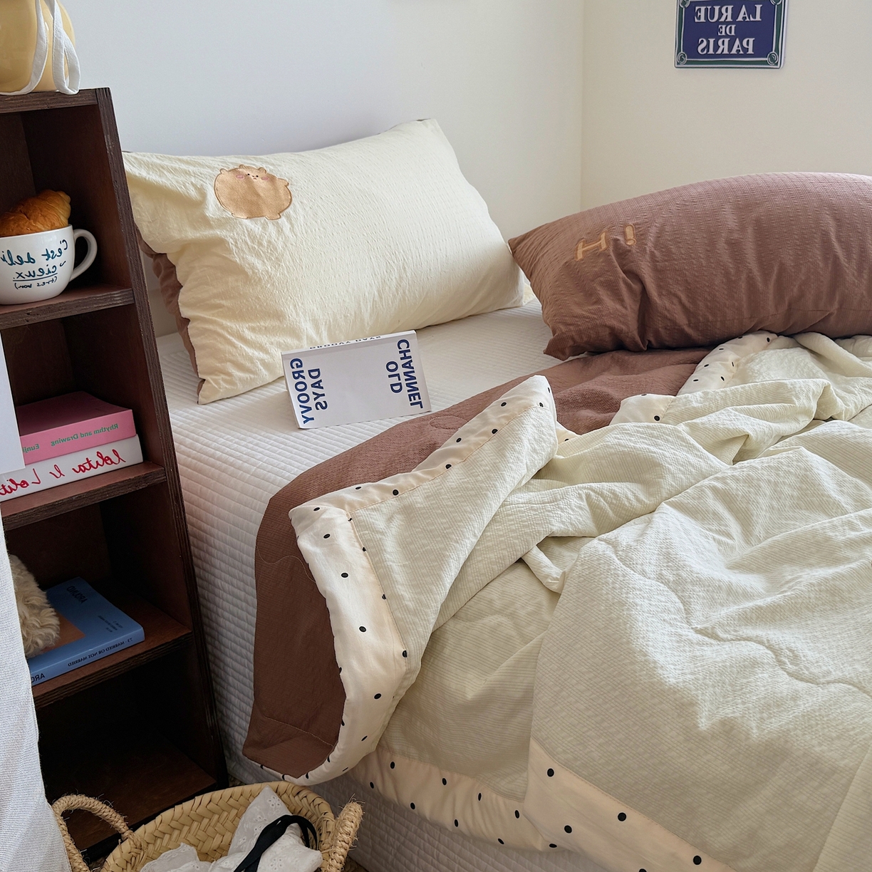 91家纺网 家纺一手货源 找家纺 顾里家纺 2026新款复古甜心泡芙纱贴布绣夏被夏凉被空调被 啵啵熊