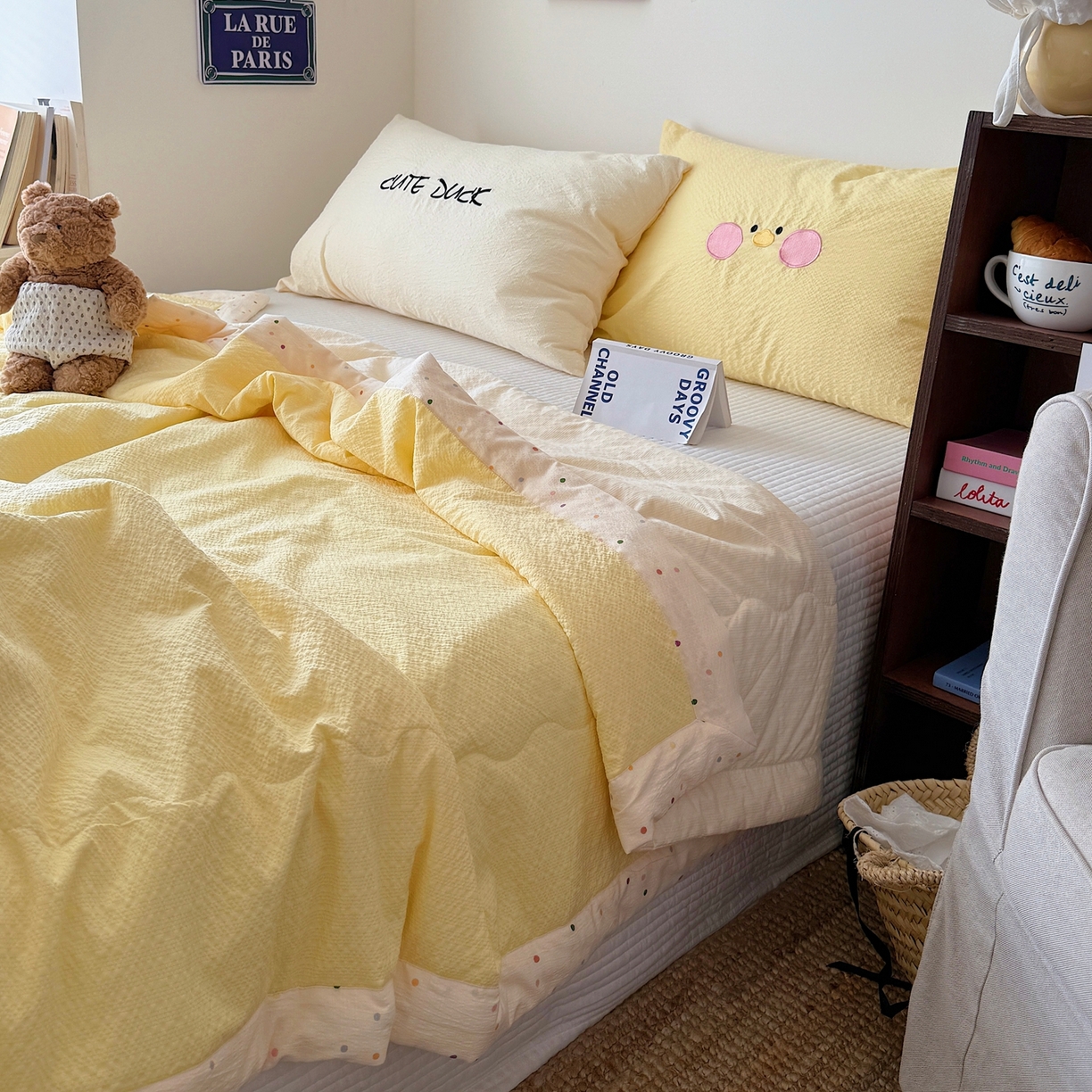 91家纺网 家纺一手货源 找家纺 顾里家纺 2026新款复古甜心泡芙纱贴布绣夏被夏凉被空调被 布丁鸡