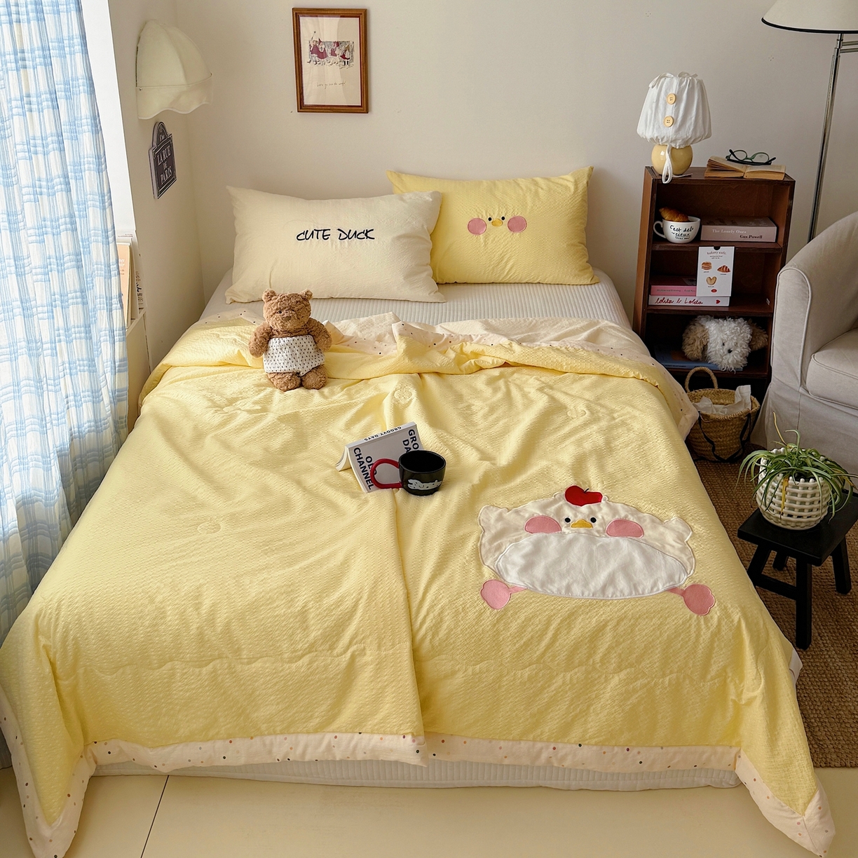 91家纺网 家纺一手货源 找家纺 顾里家纺 2026新款复古甜心泡芙纱贴布绣夏被夏凉被空调被 布丁鸡