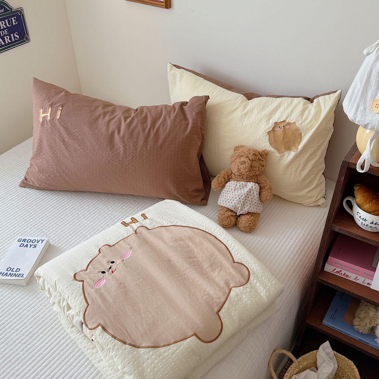 91家纺网 家纺一手货源 找家纺 顾里家纺 2026新款复古甜心泡芙纱贴布绣夏被夏凉被空调被 啵啵熊