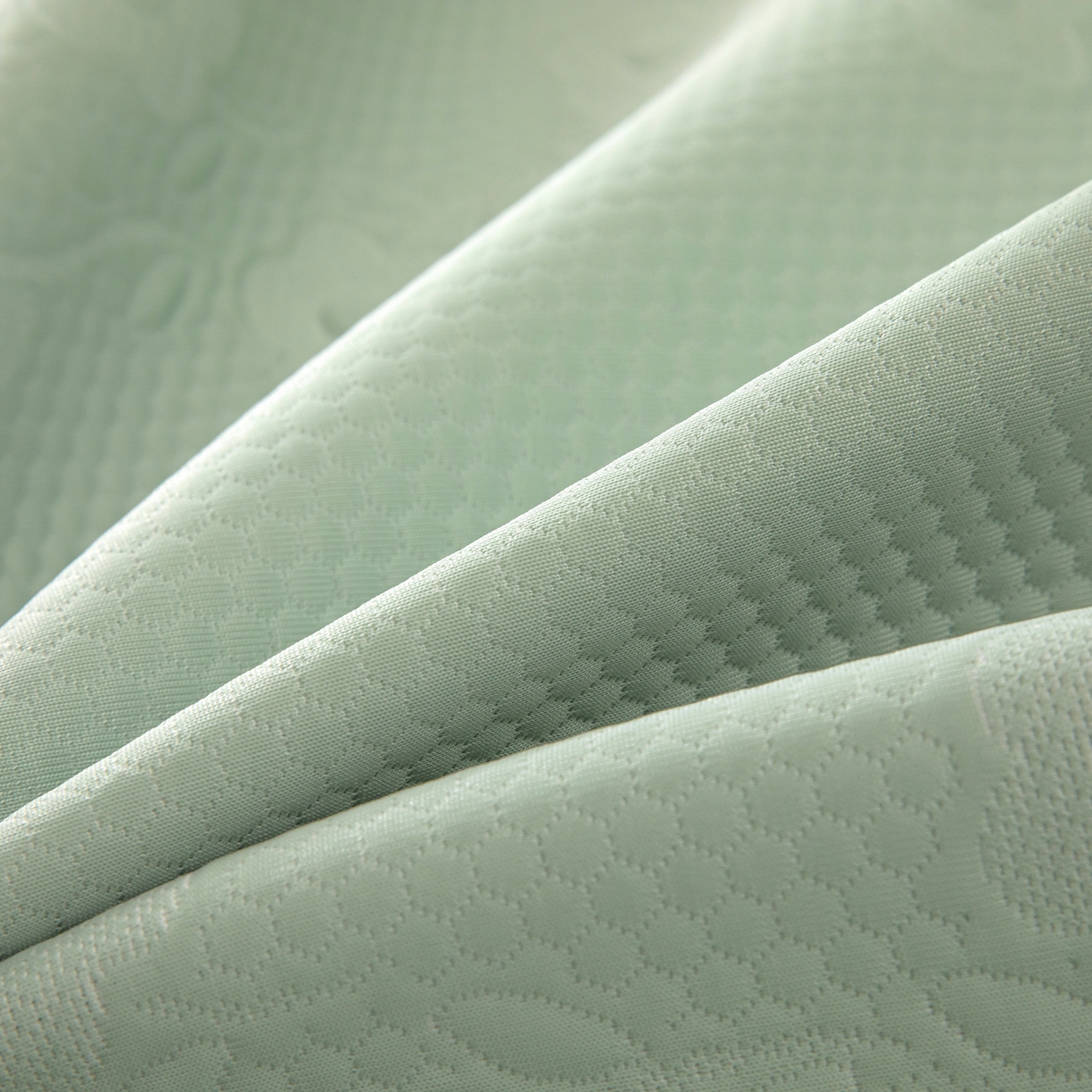 91家纺网 家纺一手货源 找家纺 木兰花 2026新款凉豆豆款PE高分子复合凉感席床盖款凉席三件套-朝花夕拾（可配同色系夏被）控价218 朝花夕拾-绿色