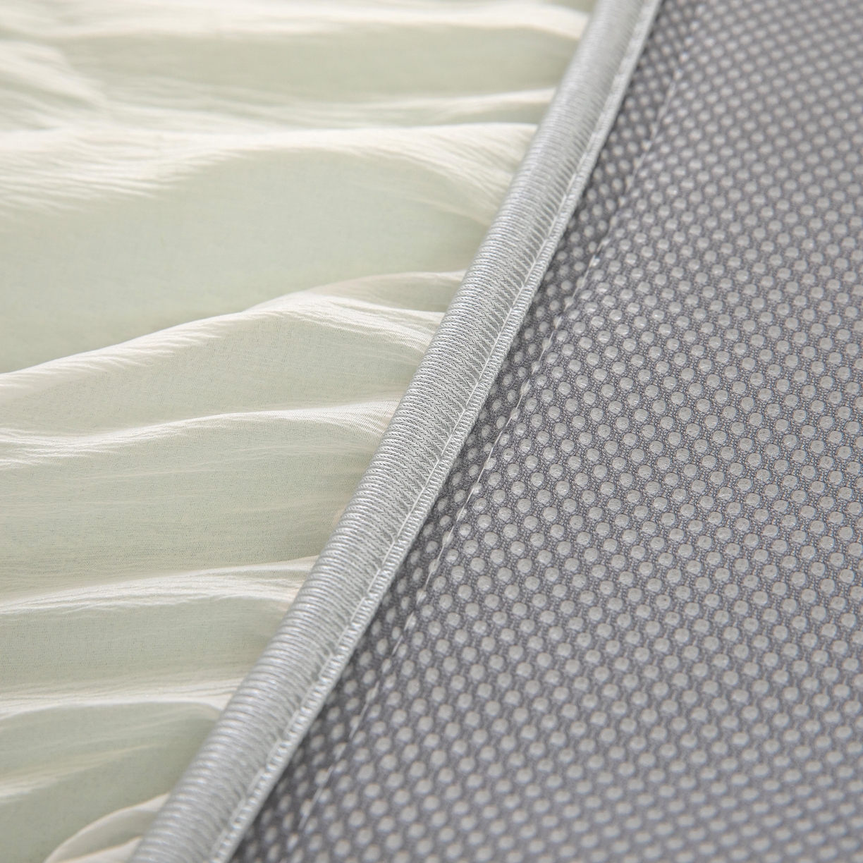 91家纺网 家纺一手货源 找家纺 木兰花 2026新款凉豆豆款PE高分子复合凉感席床盖款凉席三件套-朝花夕拾（可配同色系夏被）控价218 朝花夕拾-绿色