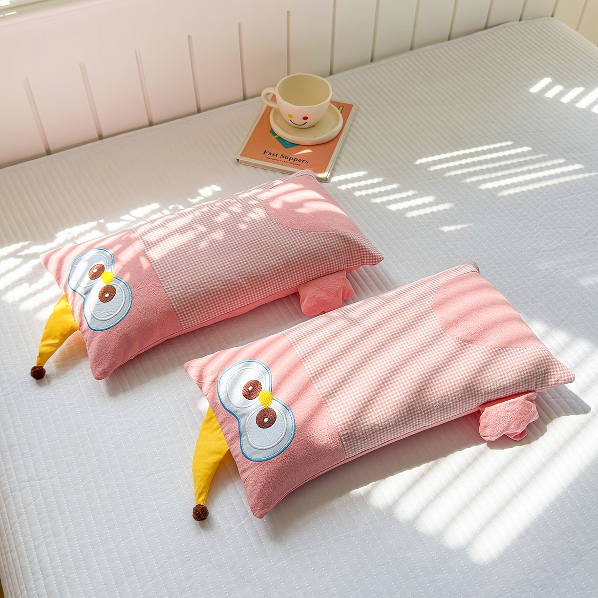 91家纺网 家纺一手货源 找家纺 梦叶草 2026新款全棉贴布绣荞麦枕 全棉贴布绣荞麦枕-猫头鹰