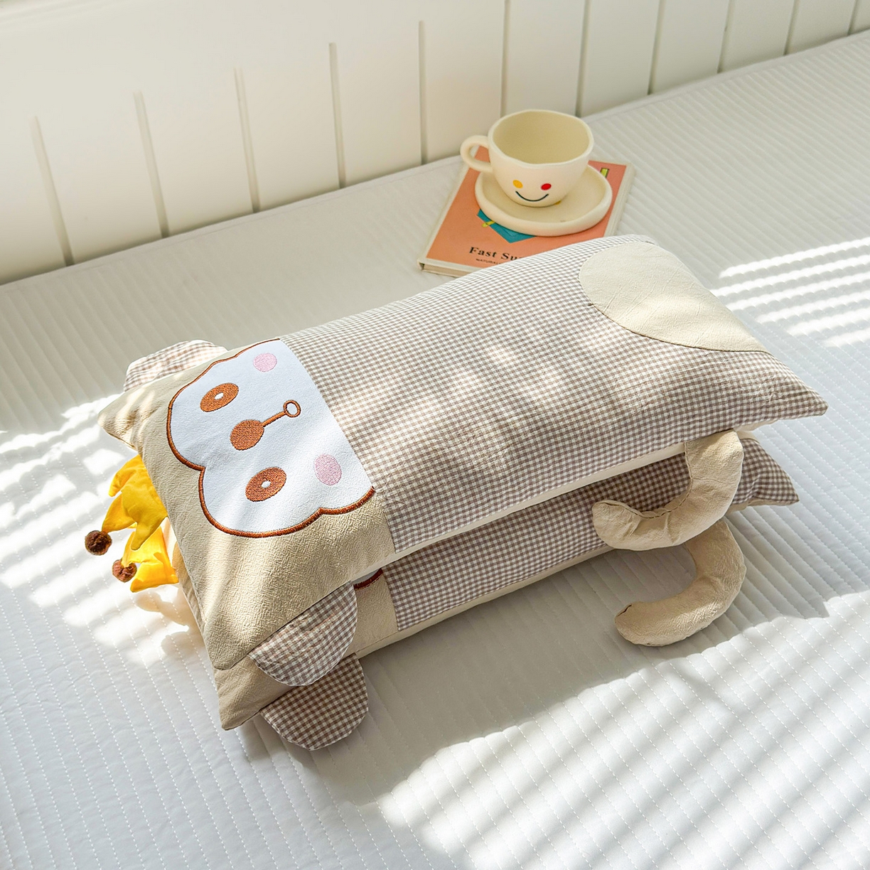 91家纺网 家纺一手货源 找家纺 梦叶草 2026新款全棉贴布绣荞麦枕 全棉贴布绣荞麦枕-小猴