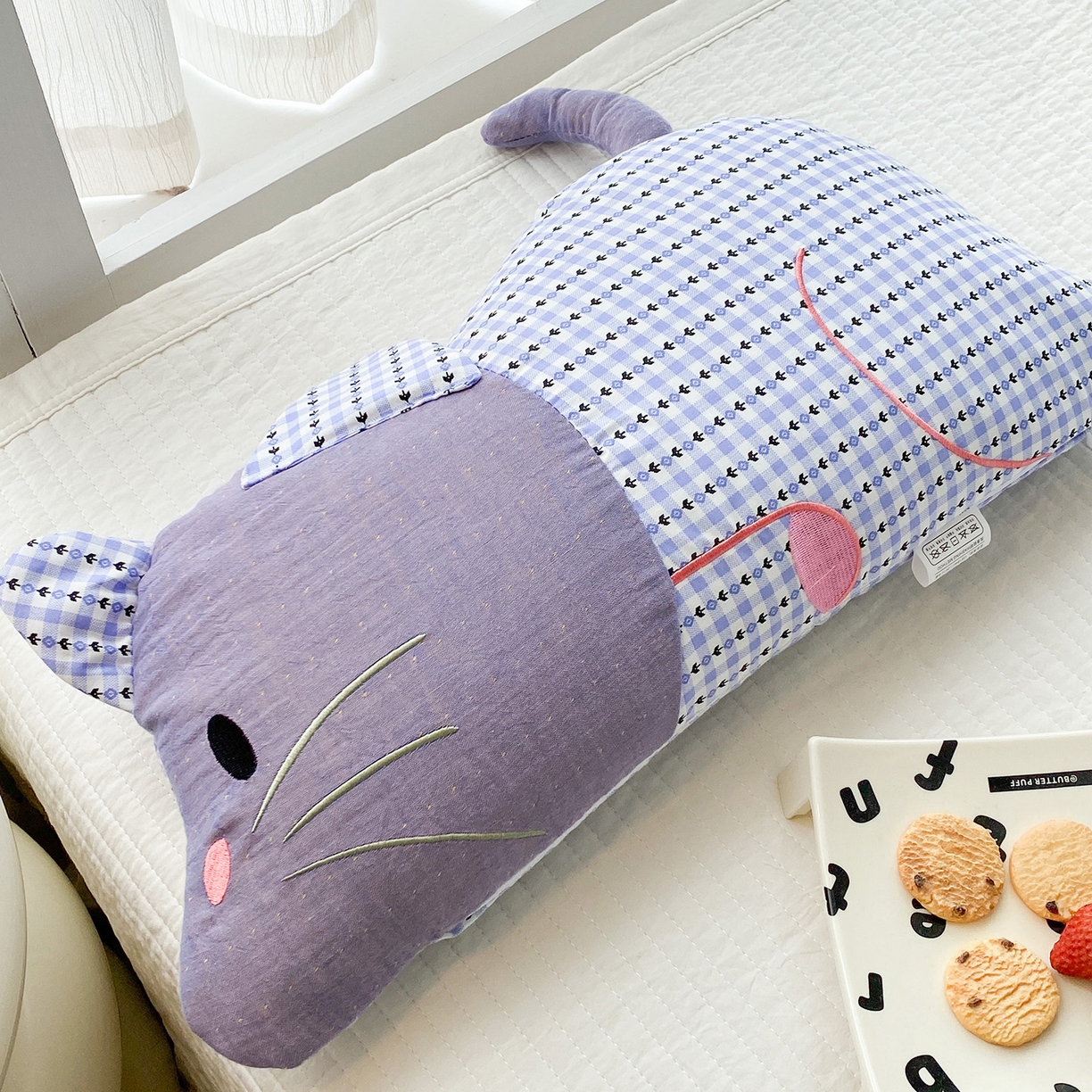 91家纺网 家纺一手货源 找家纺 （总）梦叶草 2026新款全棉贴布绣福格鼠荞麦枕