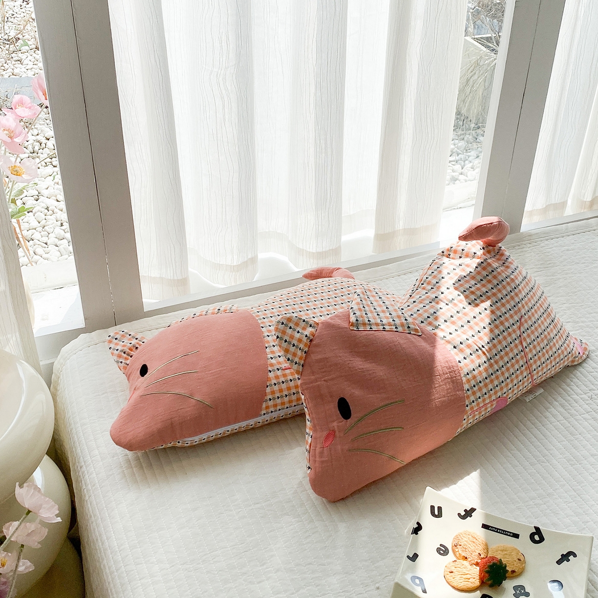 91家纺网 家纺一手货源 找家纺 （总）梦叶草 2026新款全棉贴布绣福格鼠荞麦枕