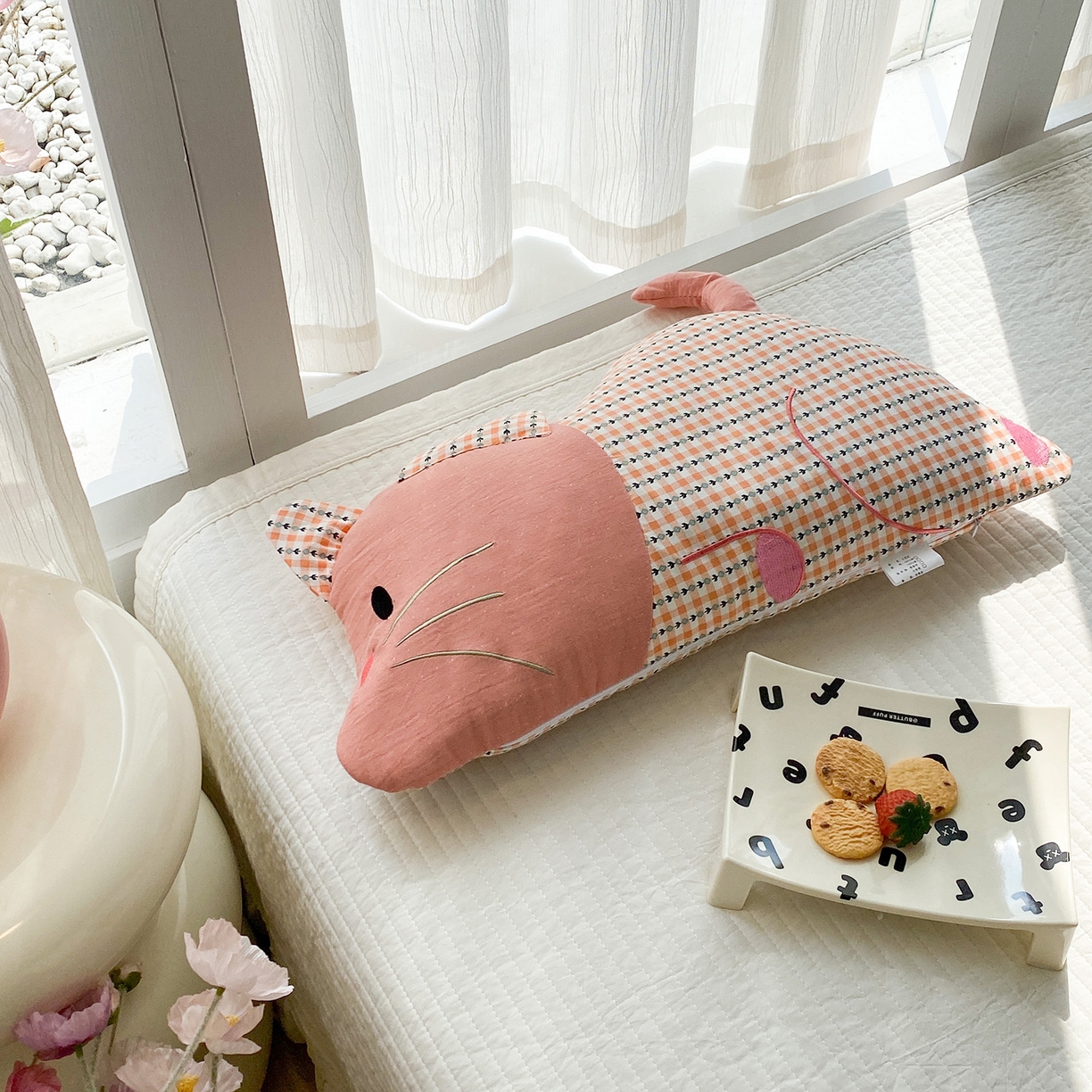 91家纺网 家纺一手货源 找家纺 （总）梦叶草 2026新款全棉贴布绣福格鼠荞麦枕