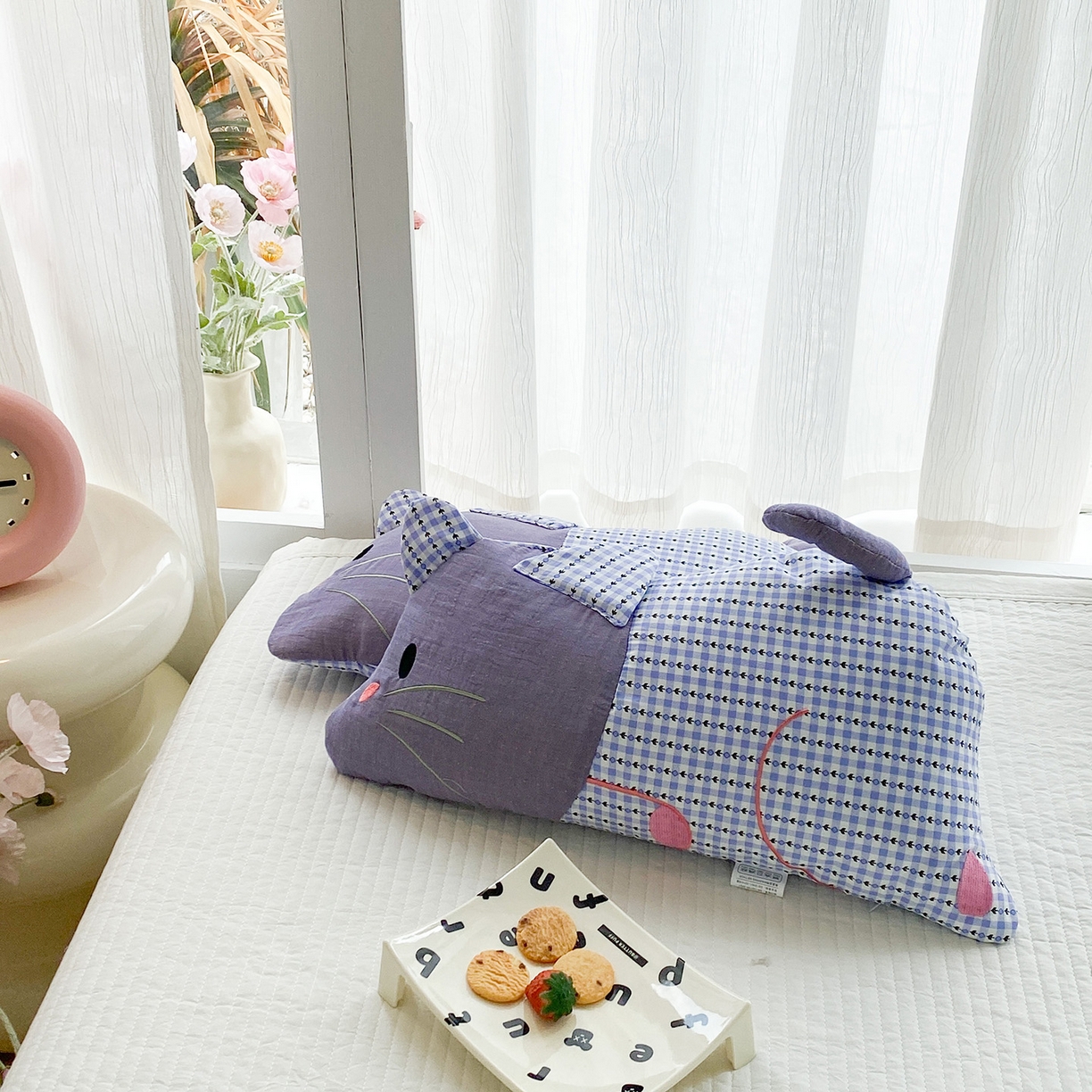91家纺网 家纺一手货源 找家纺 梦叶草 2026新款全棉贴布绣福格鼠荞麦枕 福格鼠荞麦枕-紫蓝