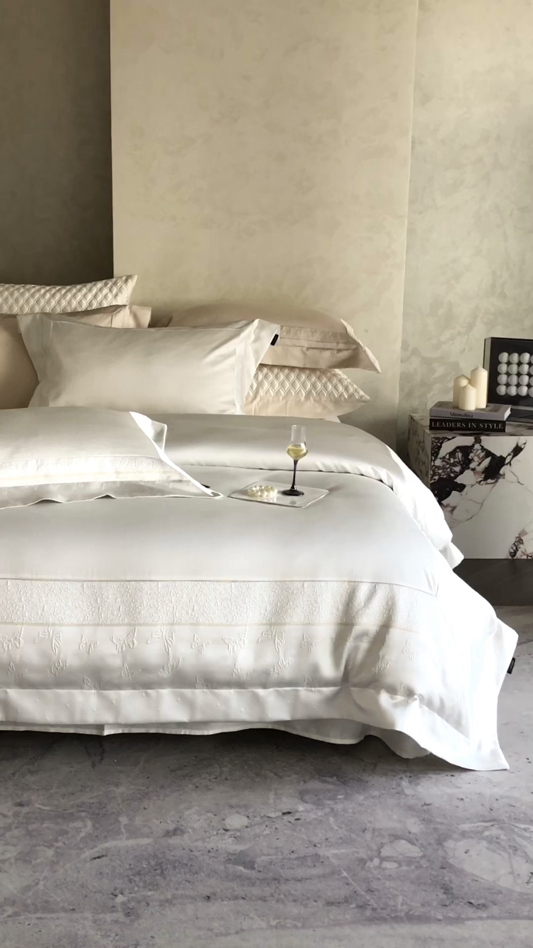 91家纺网 家纺一手货源 找家纺 （总）卡巴伦家纺 2026春夏新款全棉纯棉贡缎高精密提花边条款式四件套