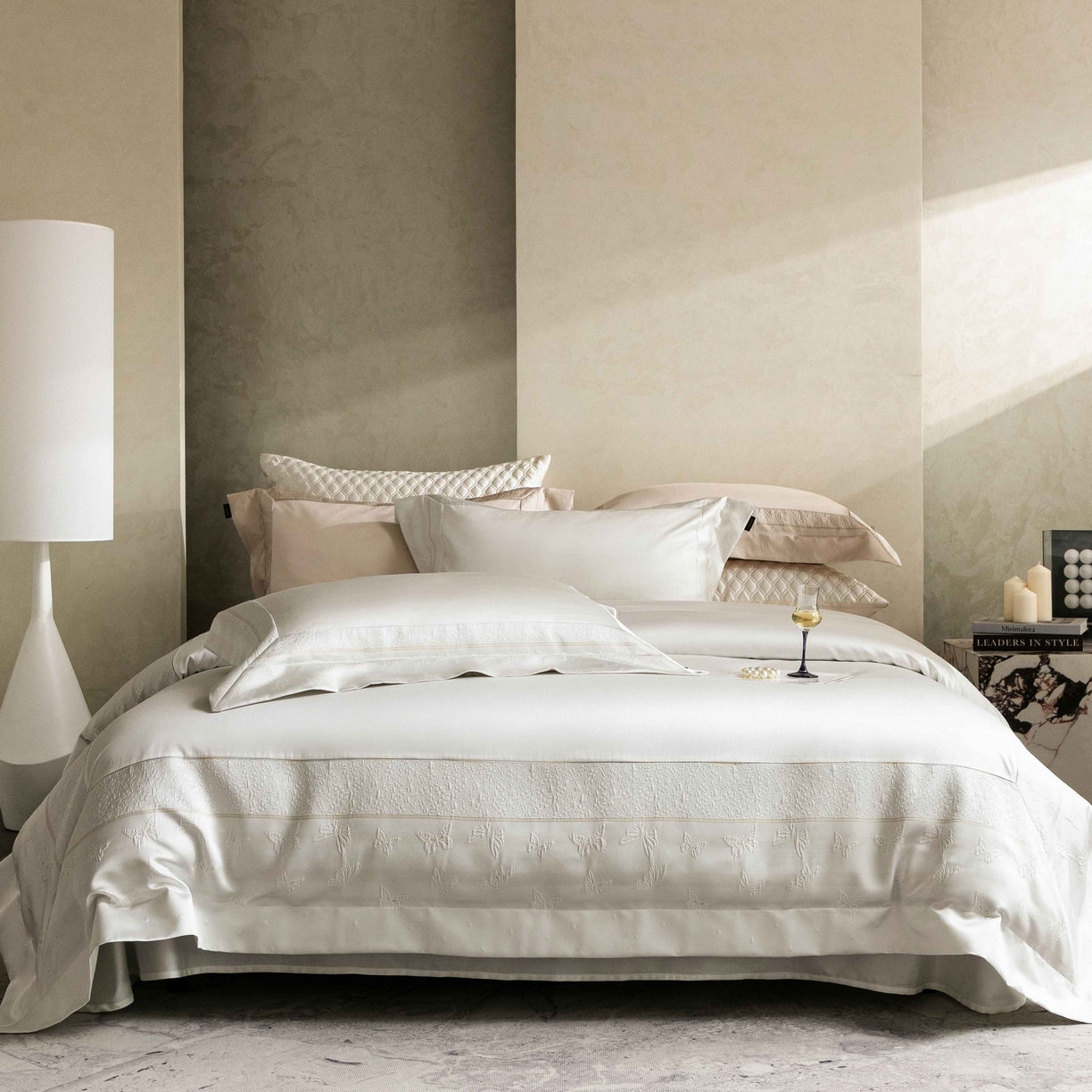 91家纺网 家纺一手货源 找家纺 （总）卡巴伦家纺 2026春夏新款全棉纯棉贡缎高精密提花边条款式四件套