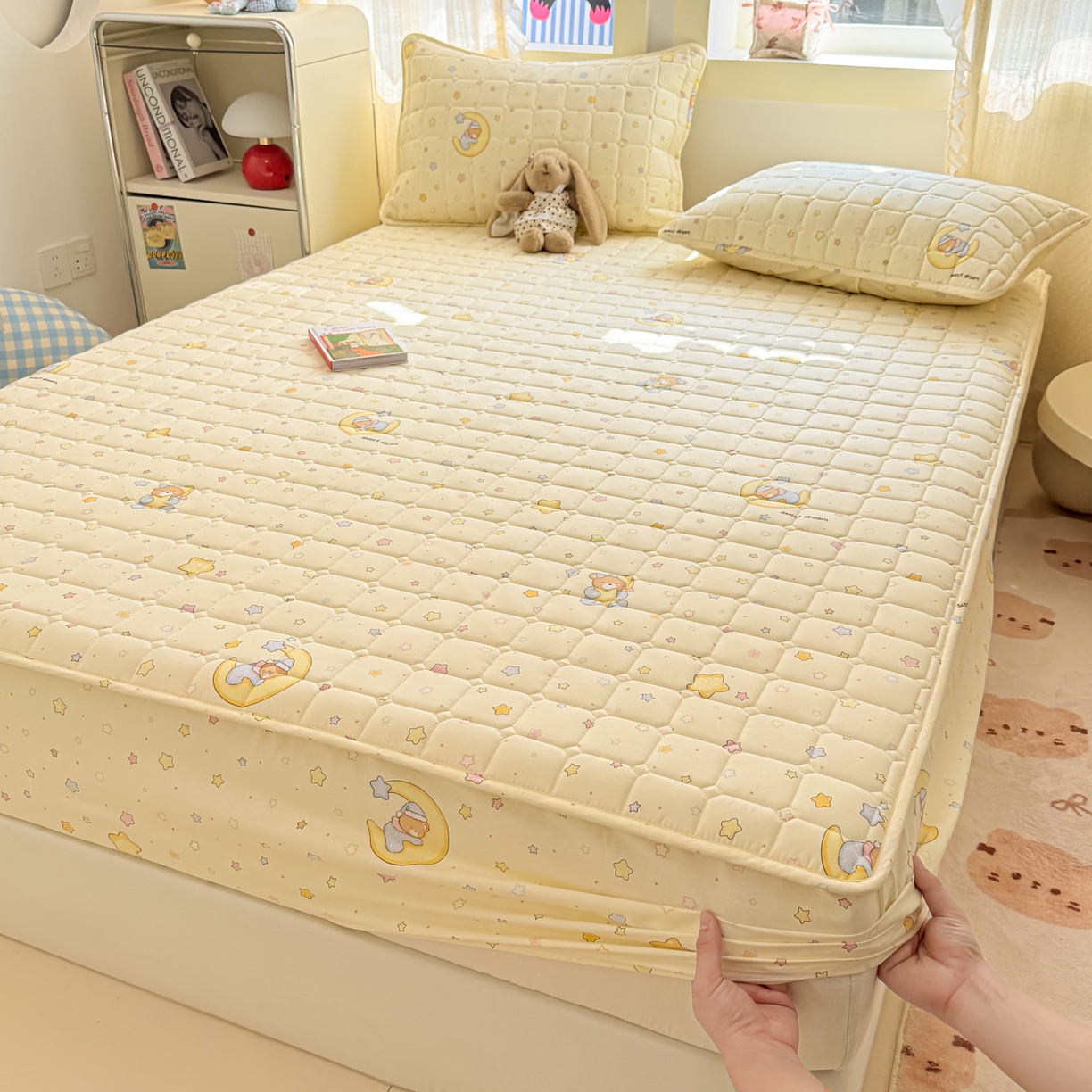 91家纺网 家纺一手货源 找家纺 雅萱家纺 2026新款全棉大豆夹棉床笠单品床笠床笠单件 睡梦熊