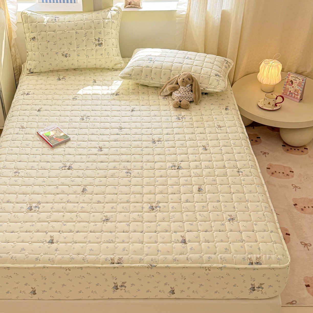 91家纺网 家纺一手货源 找家纺 雅萱家纺 2026新款全棉大豆夹棉床笠单品床笠床笠单件 兔彼得