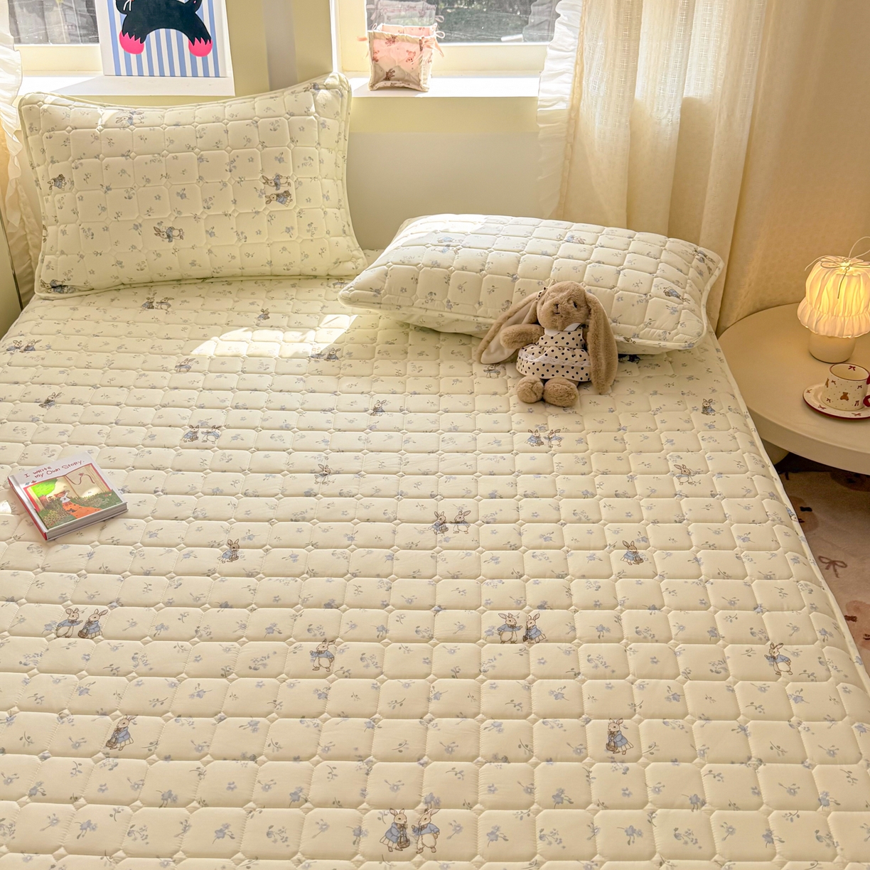 91家纺网 家纺一手货源 找家纺 雅萱家纺 2026新款全棉大豆夹棉床笠单品床笠床笠单件 兔彼得