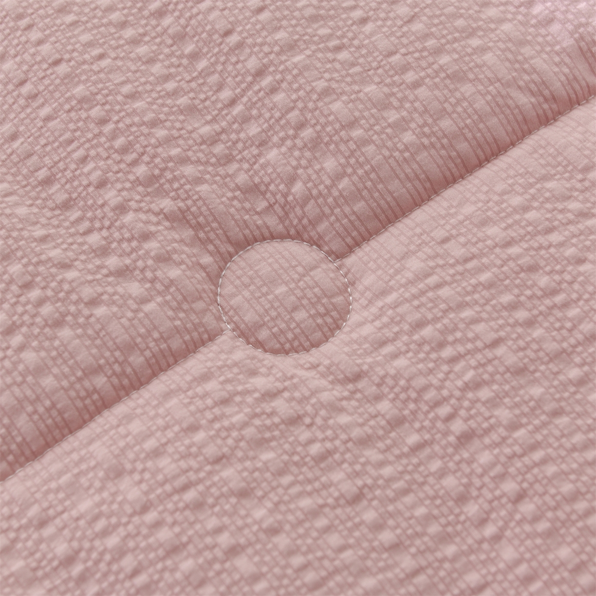 91家纺网 家纺一手货源 找家纺 恋绒家纺 2026新款四季款贴布绣靠枕被抱枕被飞天萌熊 甜心玩伴-豆沙