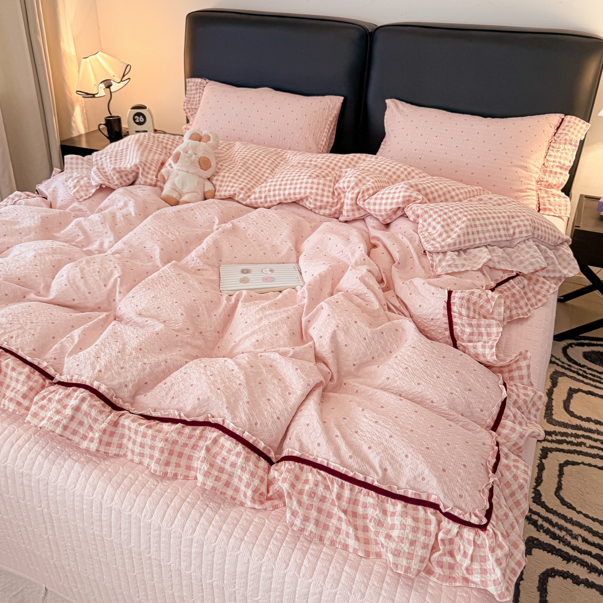 91家纺网 家纺一手货源 找家纺 （总）子钦家纺 春夏新款提花泡芙棉立体双层花边简约韩系风床盖四件套-安娜