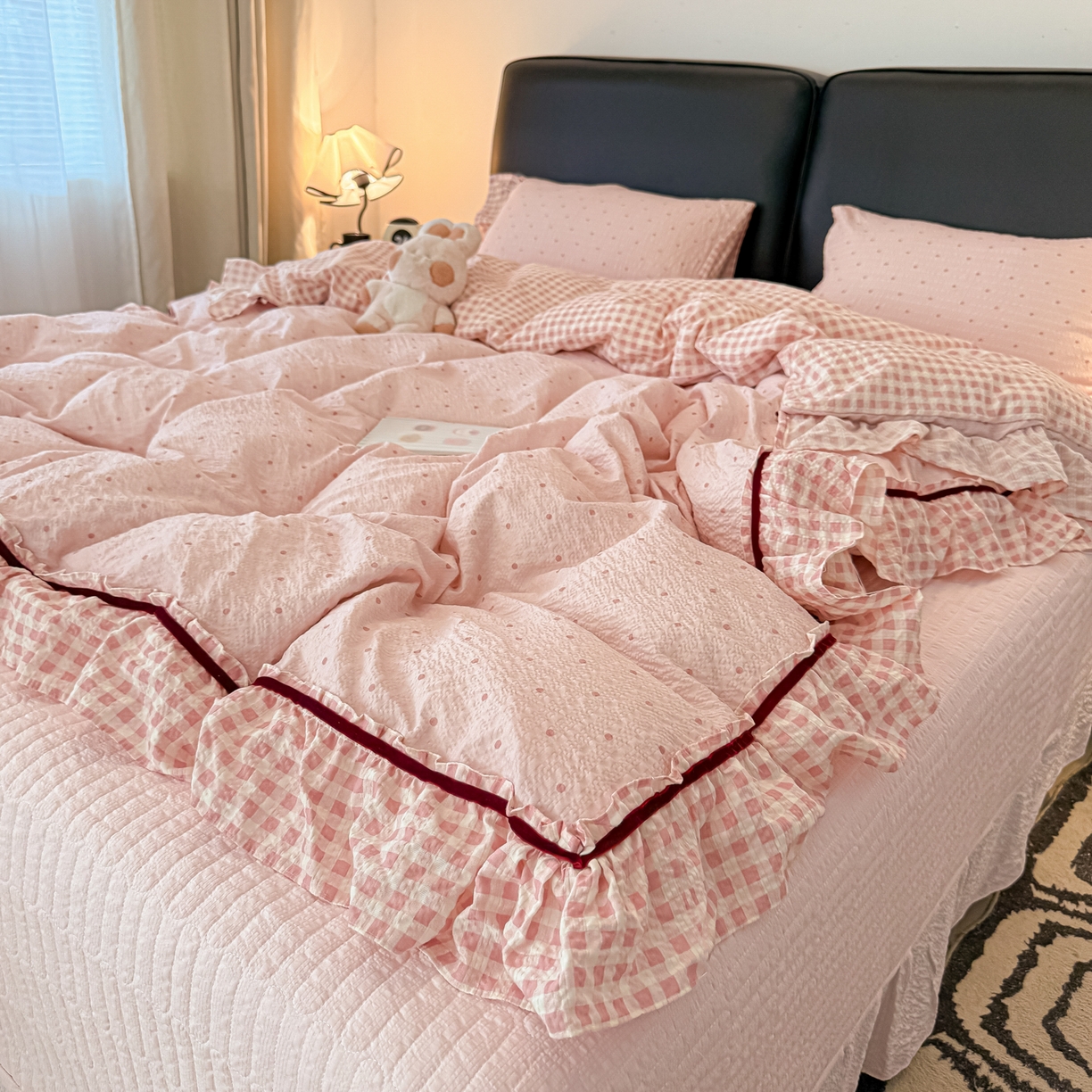 91家纺网 家纺一手货源 找家纺 （总）子钦家纺 春夏新款提花泡芙棉立体双层花边简约韩系风床盖四件套-安娜