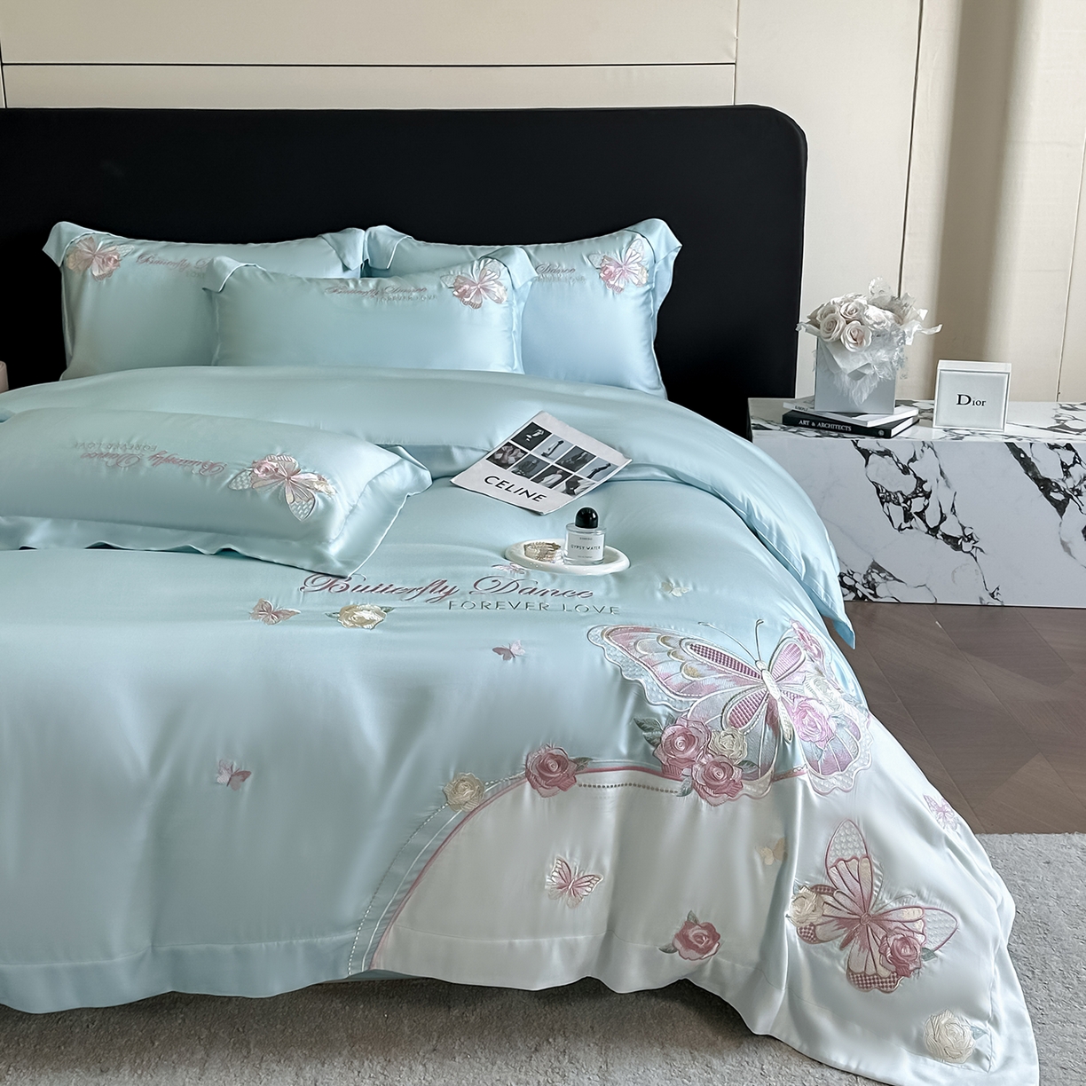 91家纺网 家纺一手货源 找家纺 置顶家纺 2026新款水洗天丝刺绣四件套-伊水芙蓉 伊水芙蓉-浅蓝