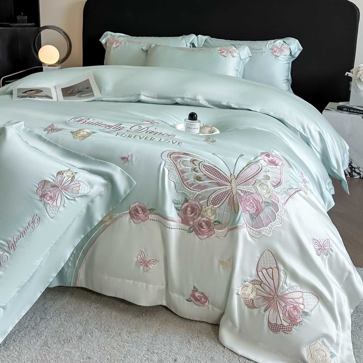 91家纺网 家纺一手货源 找家纺 置顶家纺 2026新款水洗天丝刺绣四件套-伊水芙蓉 伊水芙蓉-水蓝