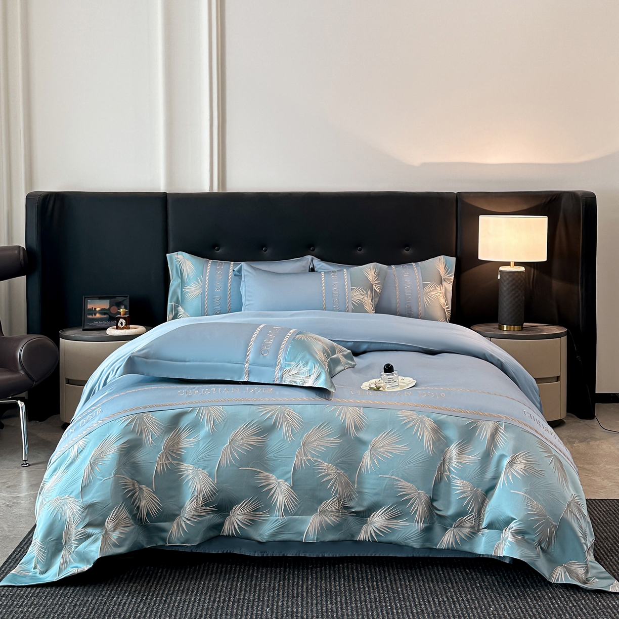 置顶家纺 2026新款水洗天丝提花刺绣四件套-妮可 妮可-宾利蓝