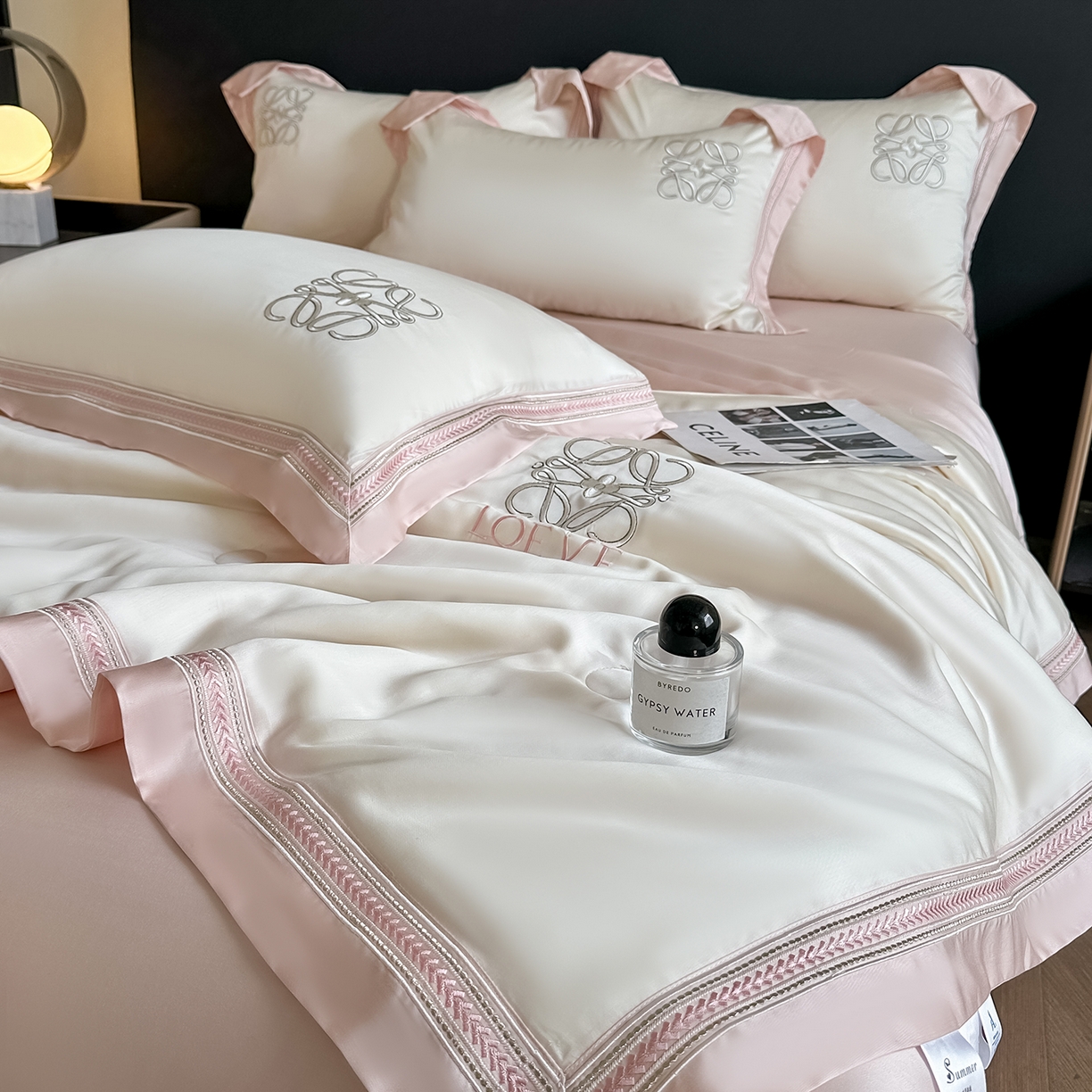 91家纺网 家纺一手货源 找家纺 （总）置顶家纺 2026新款水洗天丝夏被刺绣四件套-夏洛特