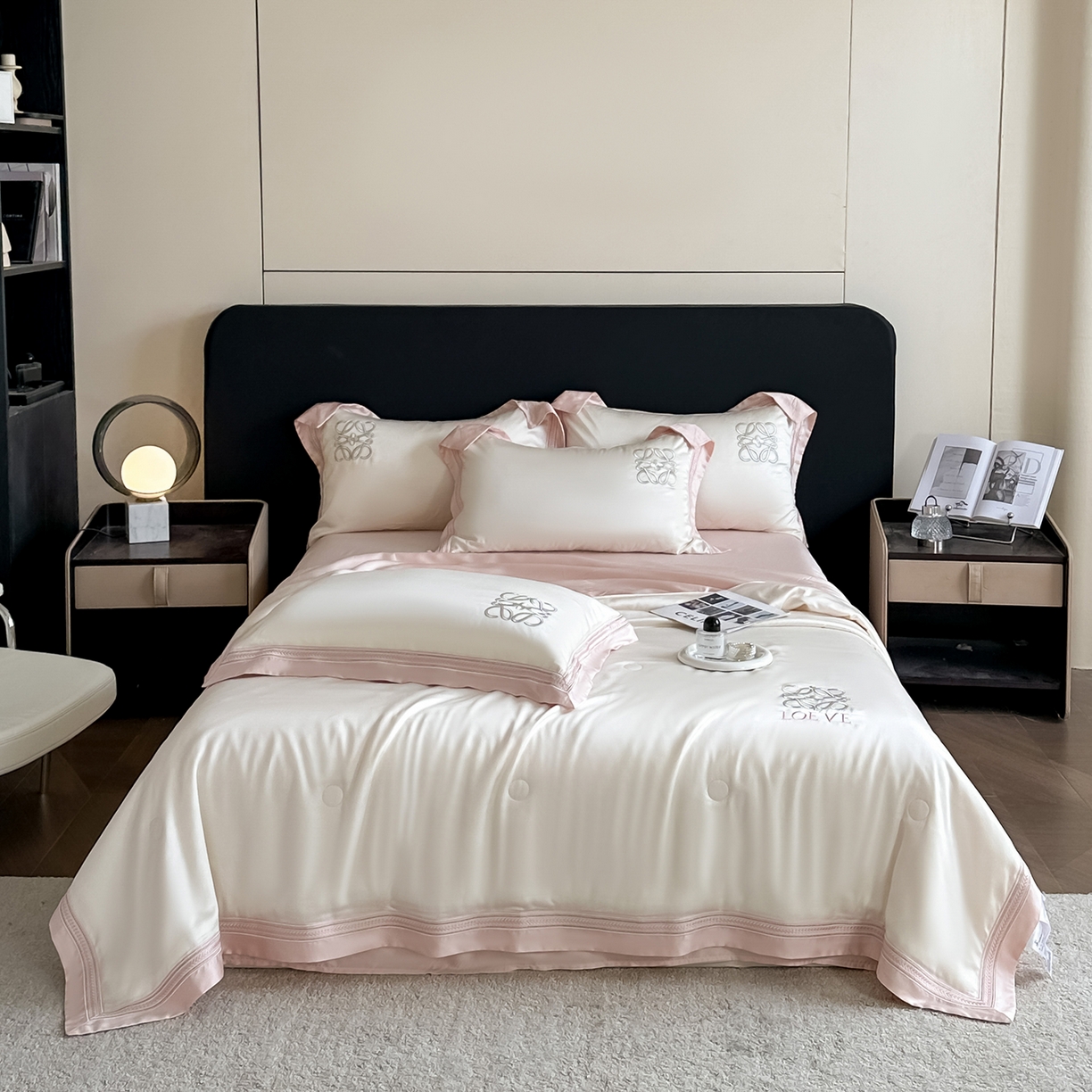 91家纺网 家纺一手货源 找家纺 置顶家纺 2025新款亲肤刺绣四件套-My girl-风格一 My girl-繁星兰