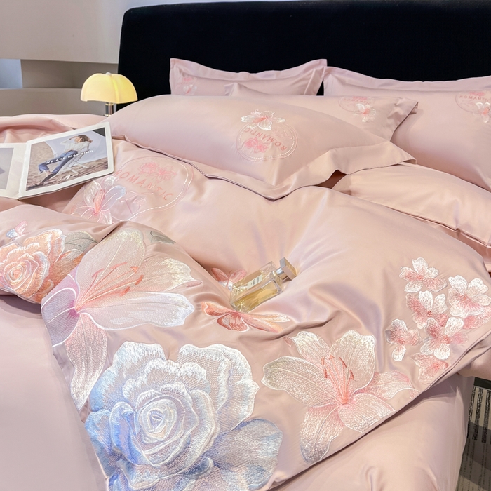 91家纺网 家纺一手货源 找家纺 桃园 新款纯棉全棉长绒棉刺绣绣花四件套  高端礼盒-倾城系列 倾城-轻奢粉