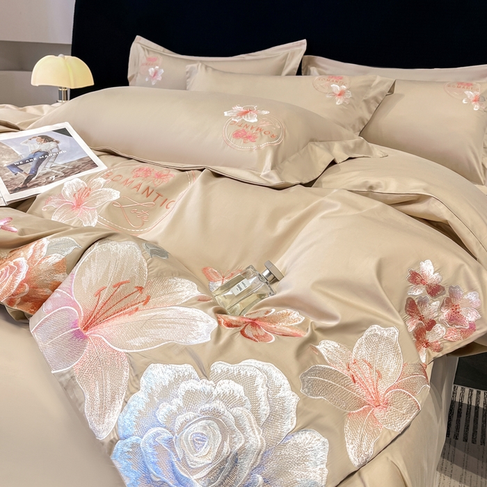 91家纺网 家纺一手货源 找家纺 桃园 新款纯棉全棉长绒棉刺绣绣花四件套  高端礼盒-倾城系列 倾城-香槟