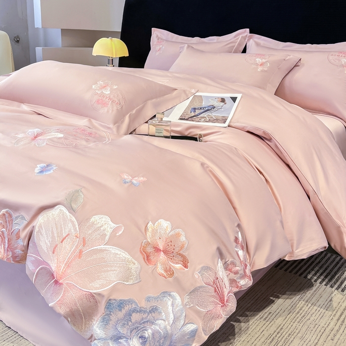 91家纺网 家纺一手货源 找家纺 桃园 新款纯棉全棉长绒棉刺绣绣花四件套  高端礼盒-倾城系列 倾城-轻奢粉