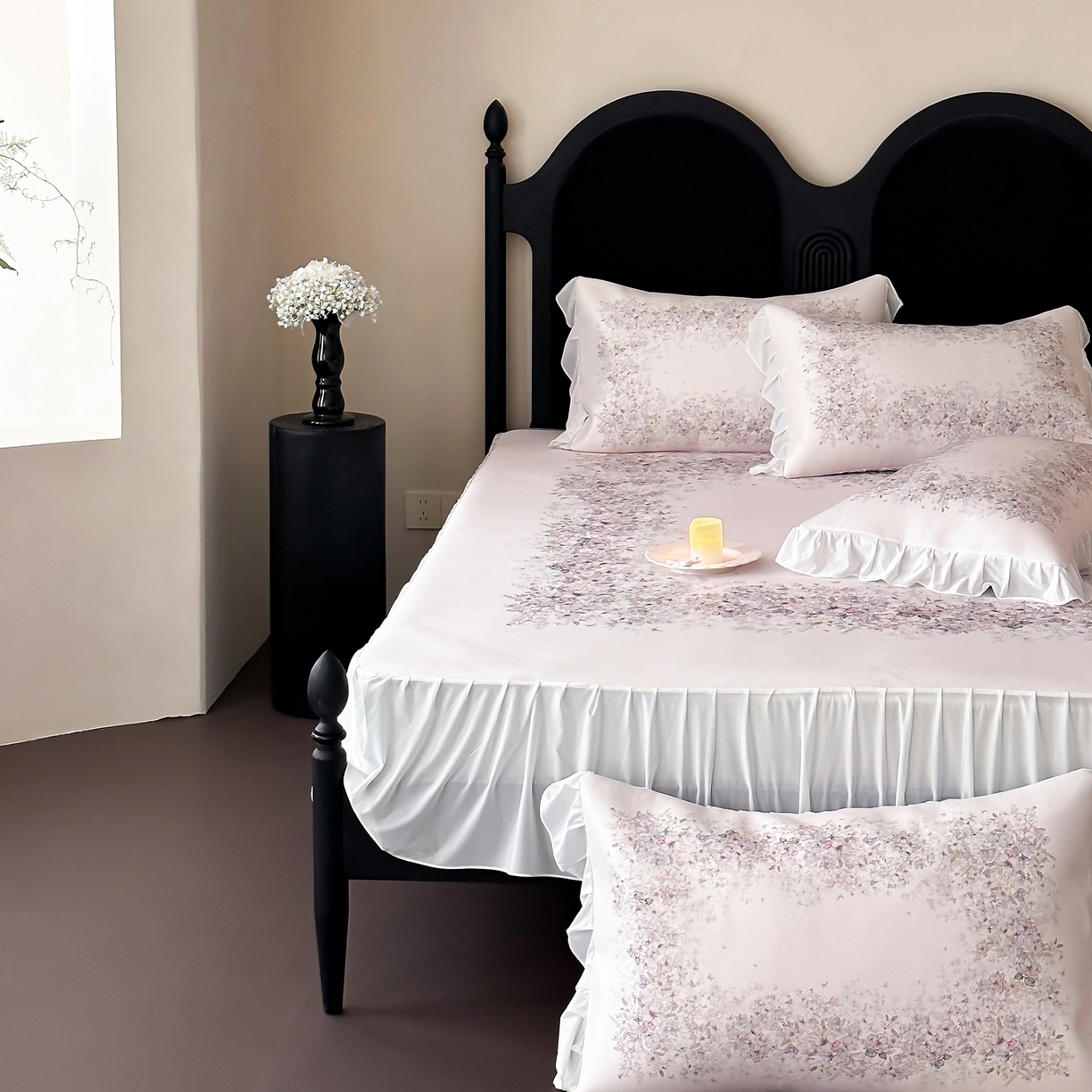 91家纺网 家纺一手货源 找家纺 三味舒屋 2026新款法式花庭系列冰丝席床裙款凉席席子 莫妮卡