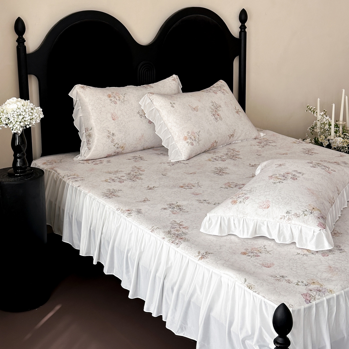 91家纺网 家纺一手货源 找家纺 三味舒屋 2026新款法式花庭系列冰丝席床裙款凉席席子 娜塔莎