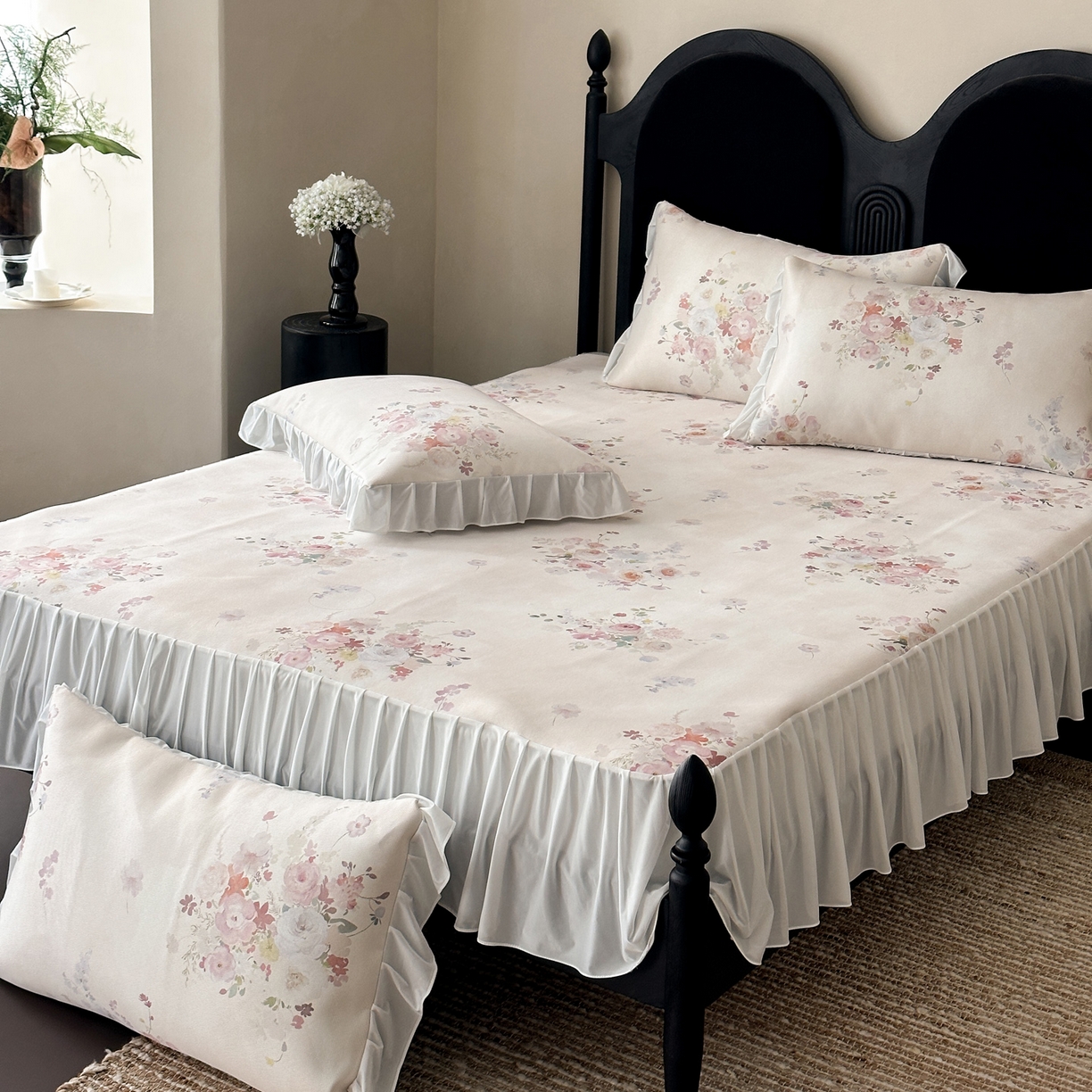 91家纺网 家纺一手货源 找家纺 三味舒屋 2026新款法式花庭系列冰丝席床裙款凉席席子 弥花集