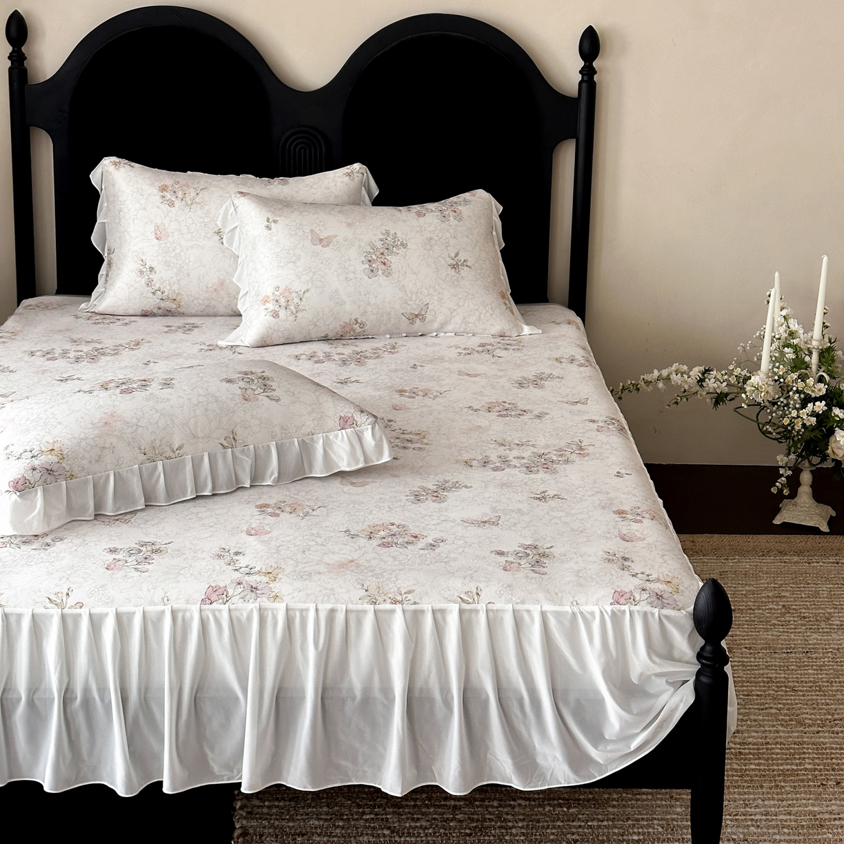 91家纺网 家纺一手货源 找家纺 三味舒屋 2026新款法式花庭系列冰丝席床裙款凉席席子 娜塔莎