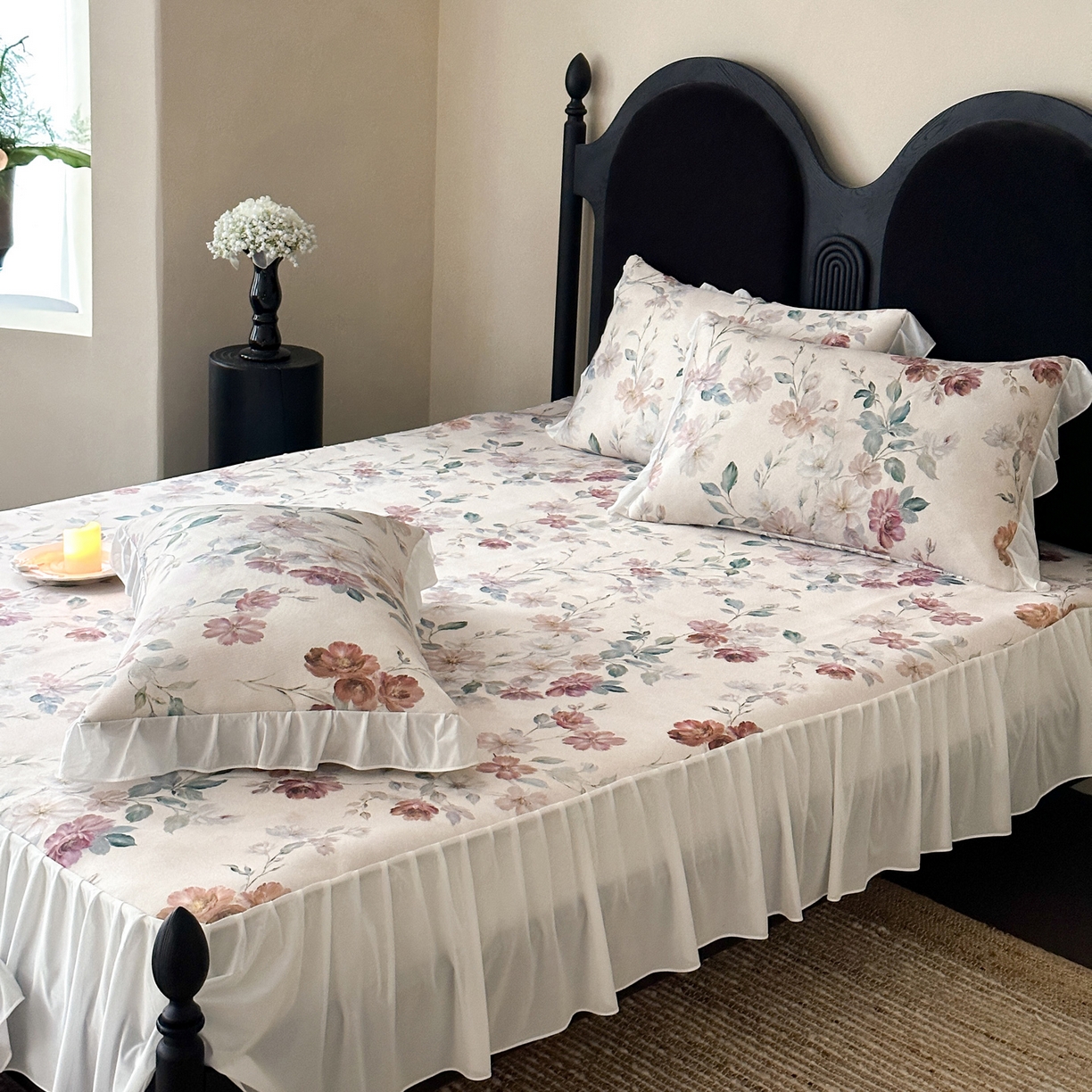 91家纺网 家纺一手货源 找家纺 三味舒屋 2026新款法式花庭系列冰丝席床裙款凉席席子 瑰丽庄园