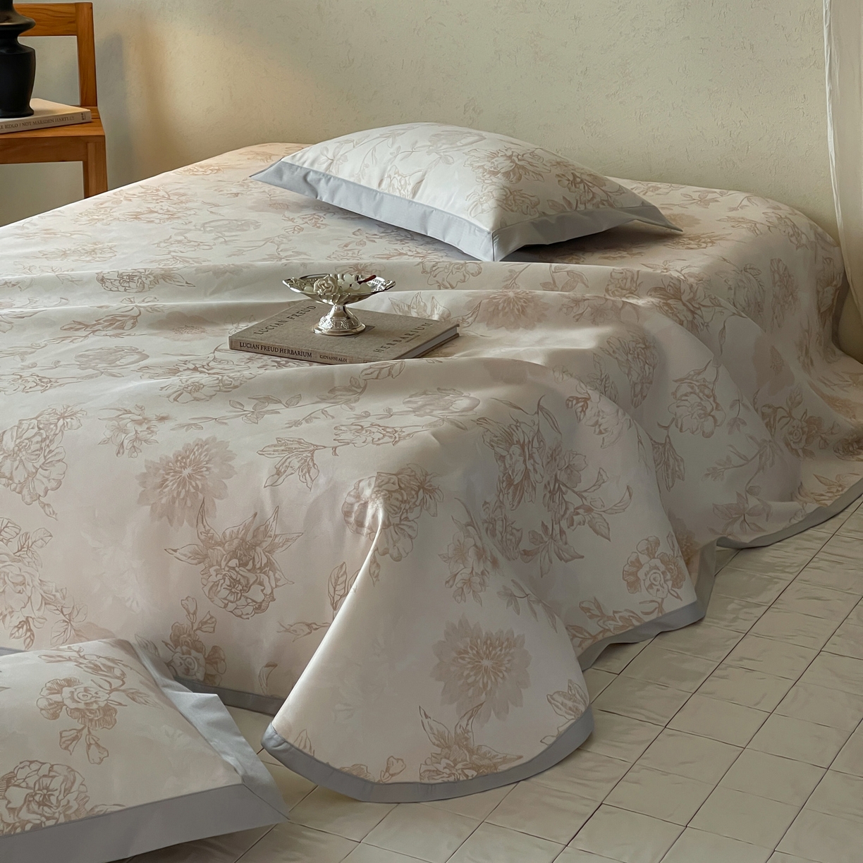 91家纺网 家纺一手货源 找家纺 三味舒屋 2026新款慕奢系列床单冰丝席凉席席子 金枝