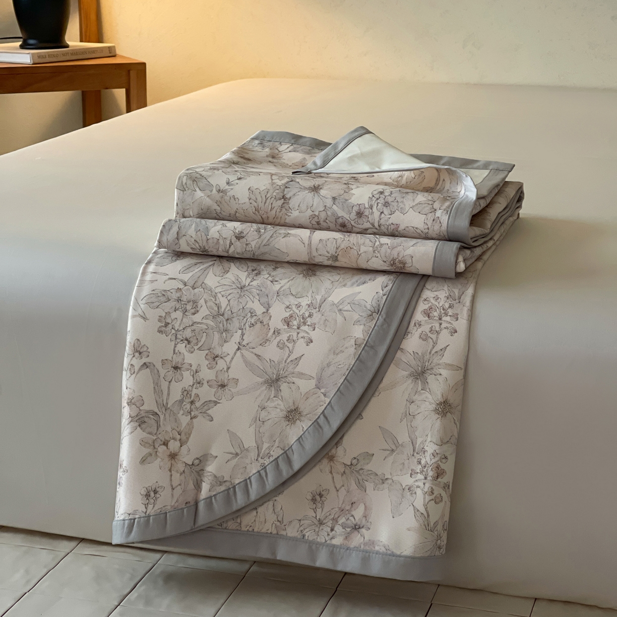 91家纺网 家纺一手货源 找家纺 三味舒屋 2026新款慕奢系列床单冰丝席凉席席子 栖羽