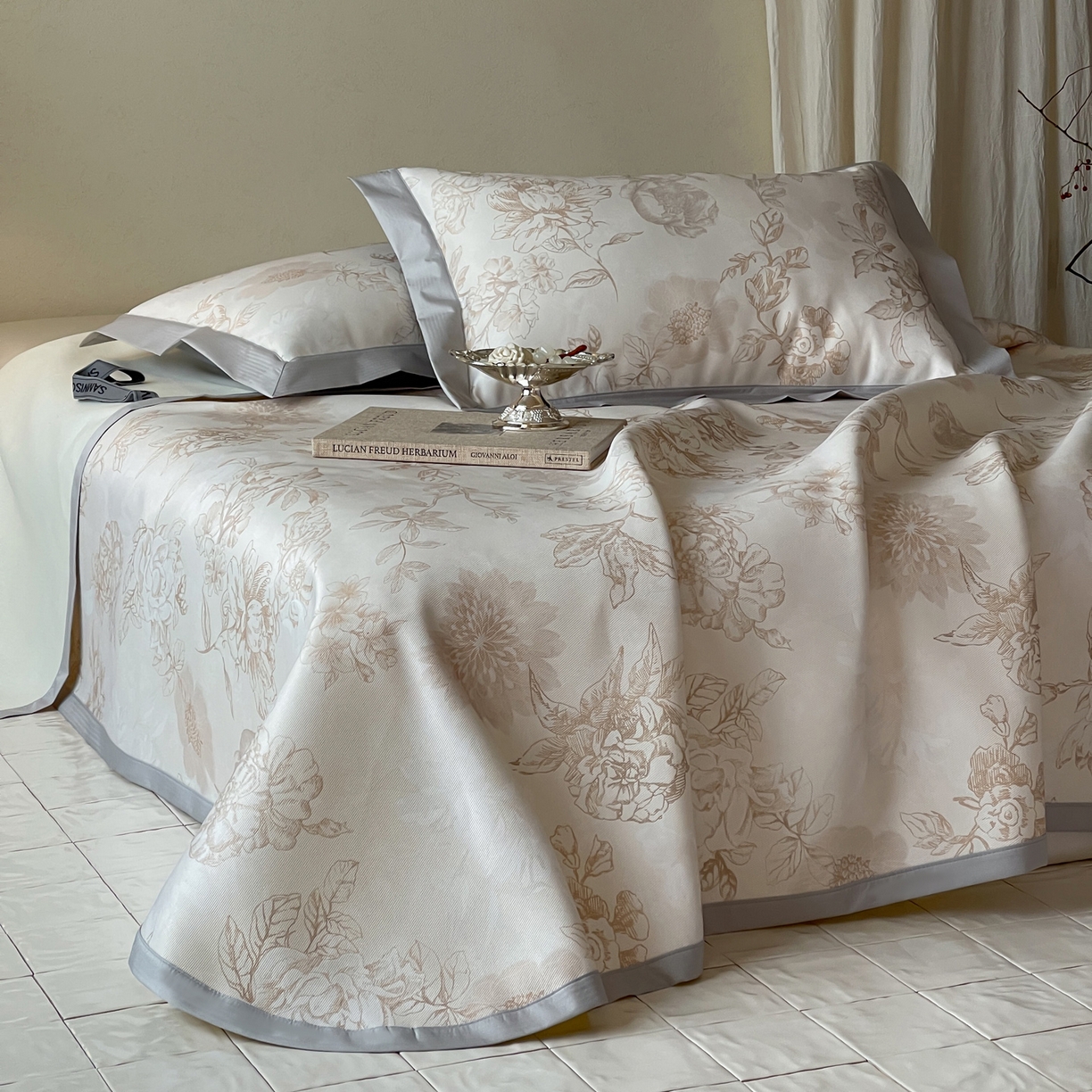 91家纺网 家纺一手货源 找家纺 三味舒屋 2026新款慕奢系列床单冰丝席凉席席子 金枝